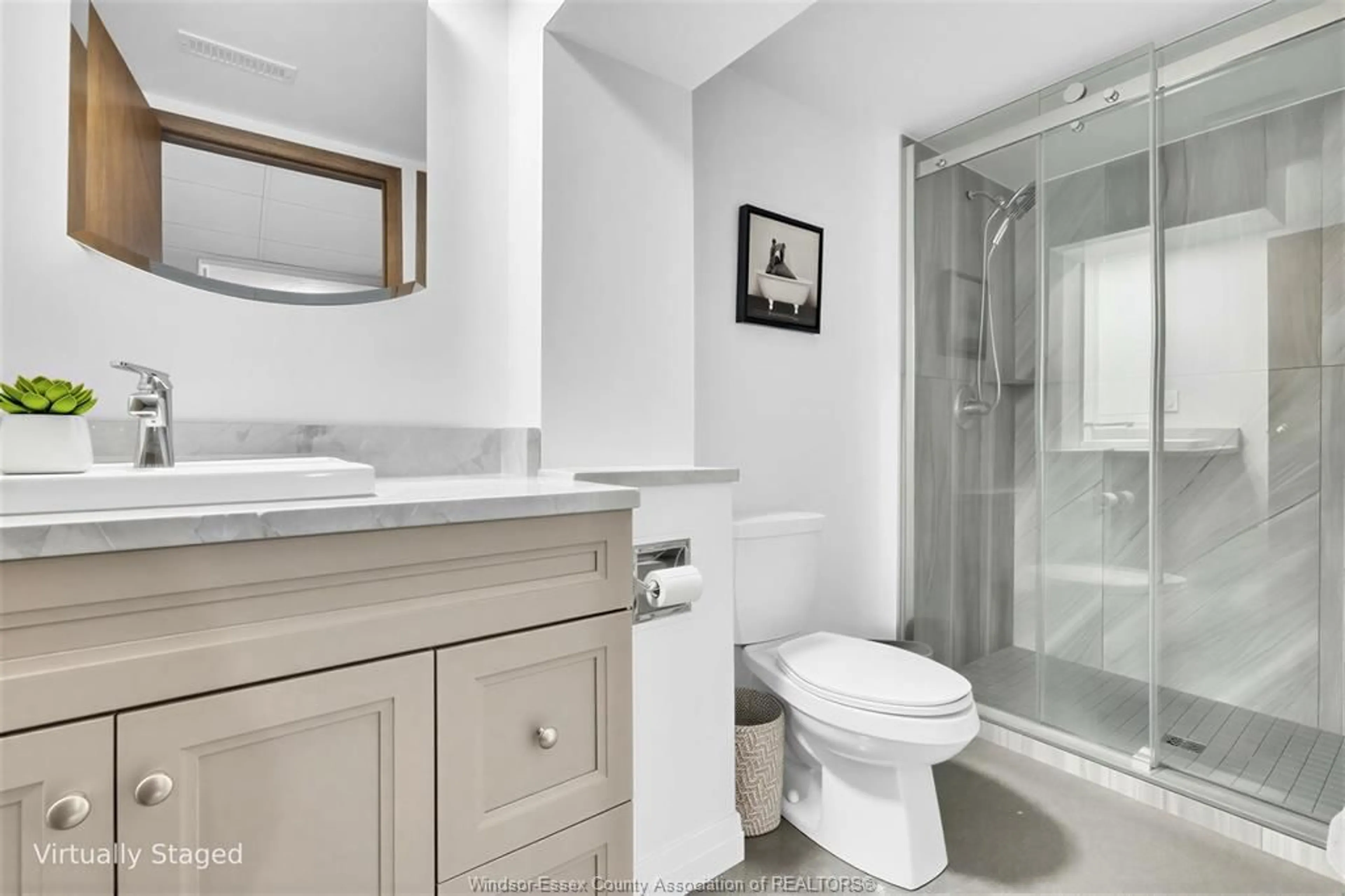 Standard bathroom, ceramic/tile floor for 1367 ISABELLE Pl, Windsor Ontario N8S 4J4