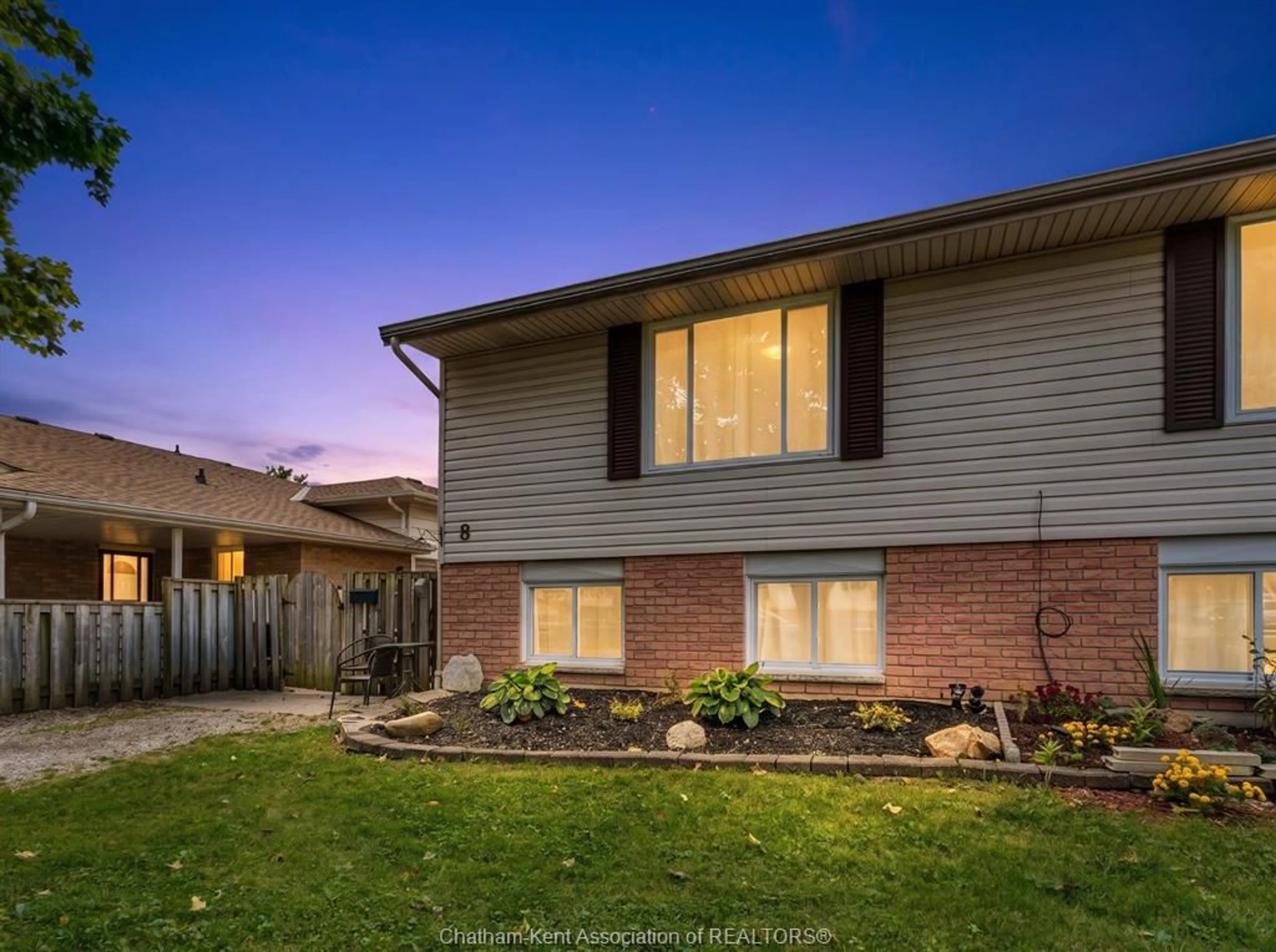 Home with brick exterior material, street for 8 TIMOTHY Cres, Chatham Ontario N7L 4Z1