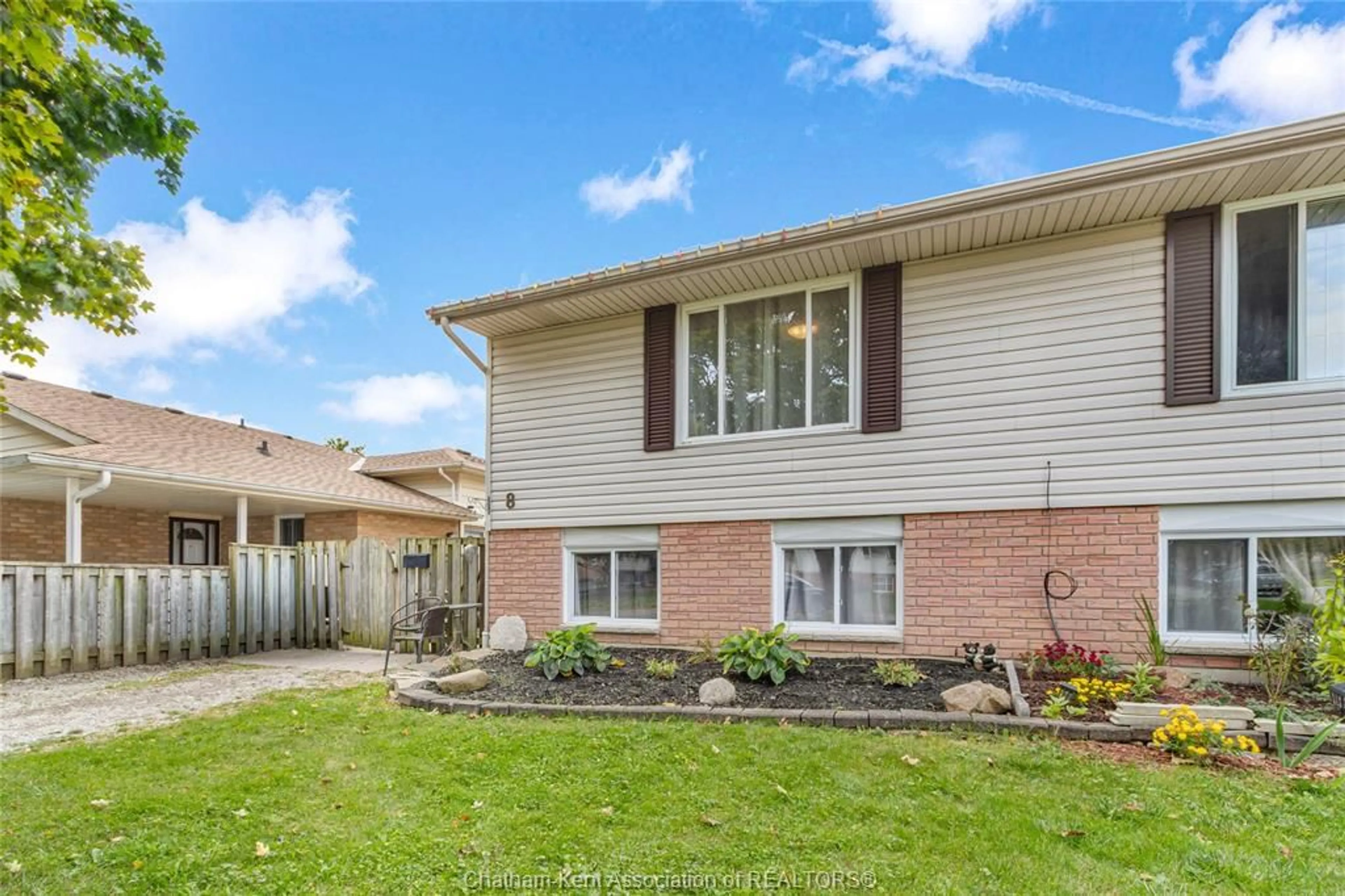 Unknown for 8 TIMOTHY Cres, Chatham Ontario N7L 4Z1