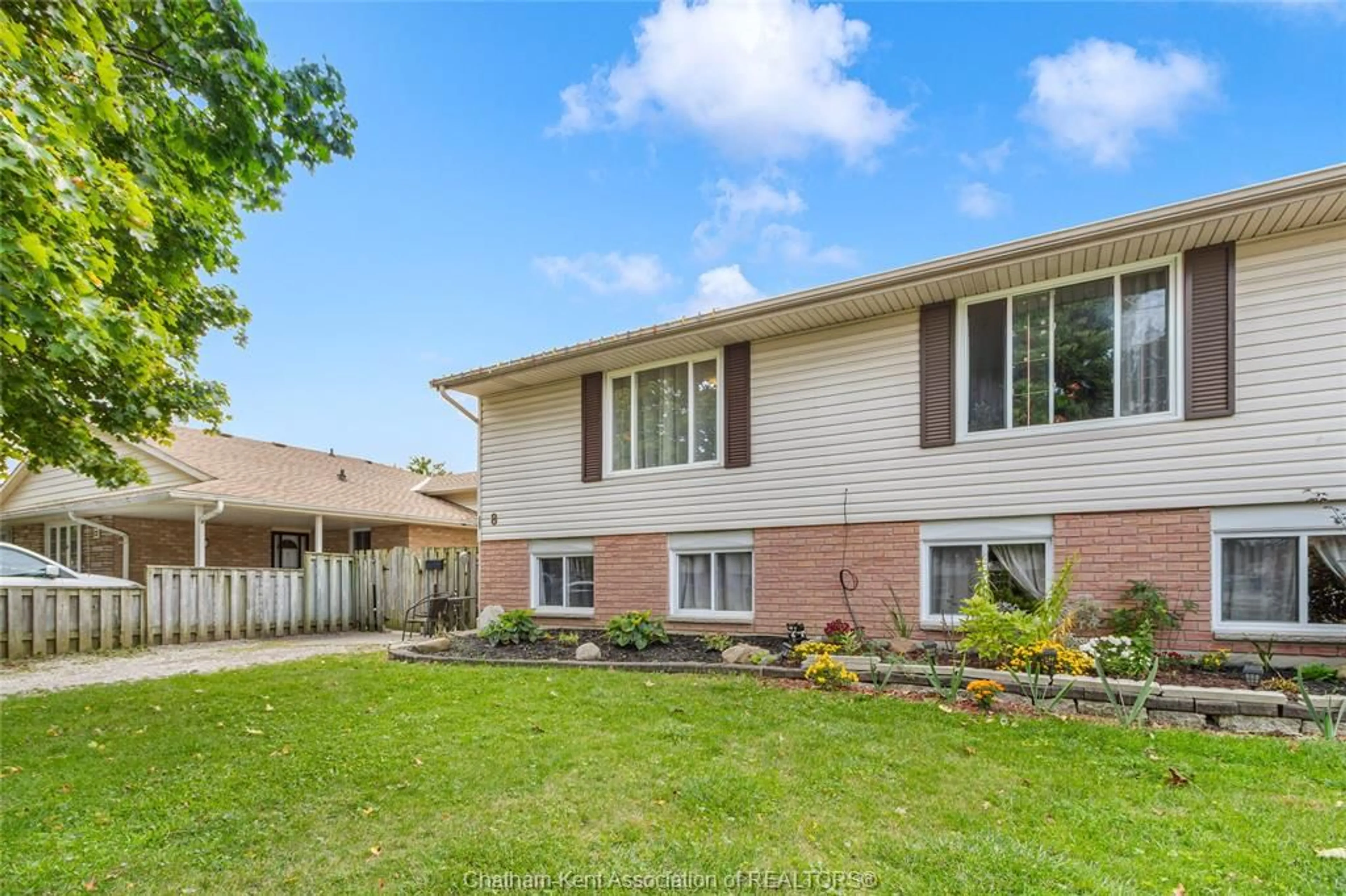 Home with brick exterior material, street for 8 TIMOTHY Cres, Chatham Ontario N7L 4Z1