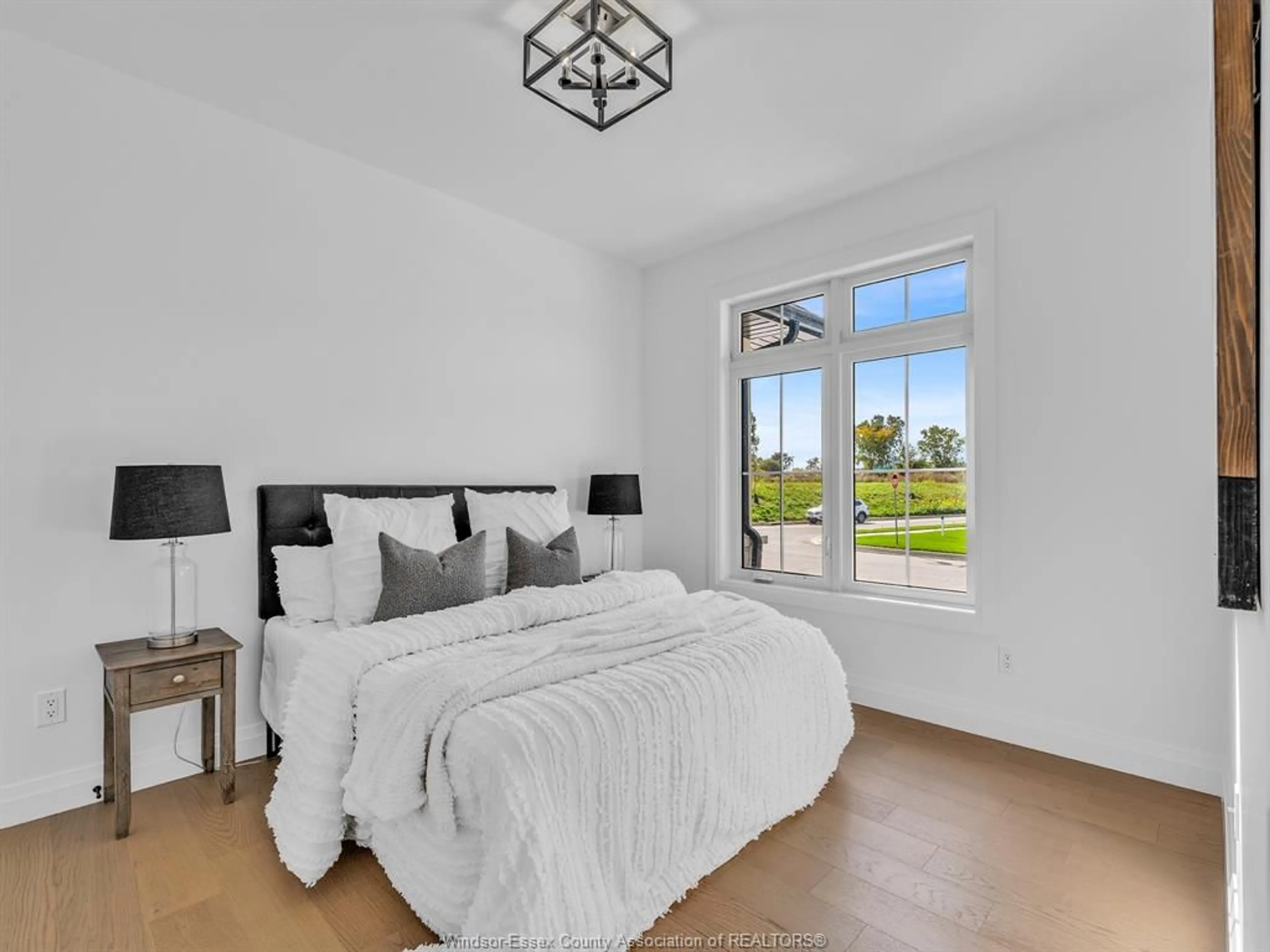 Bedroom with bed, unknown for 2614 BARKLEY Ave, Windsor Ontario N8P 0E9