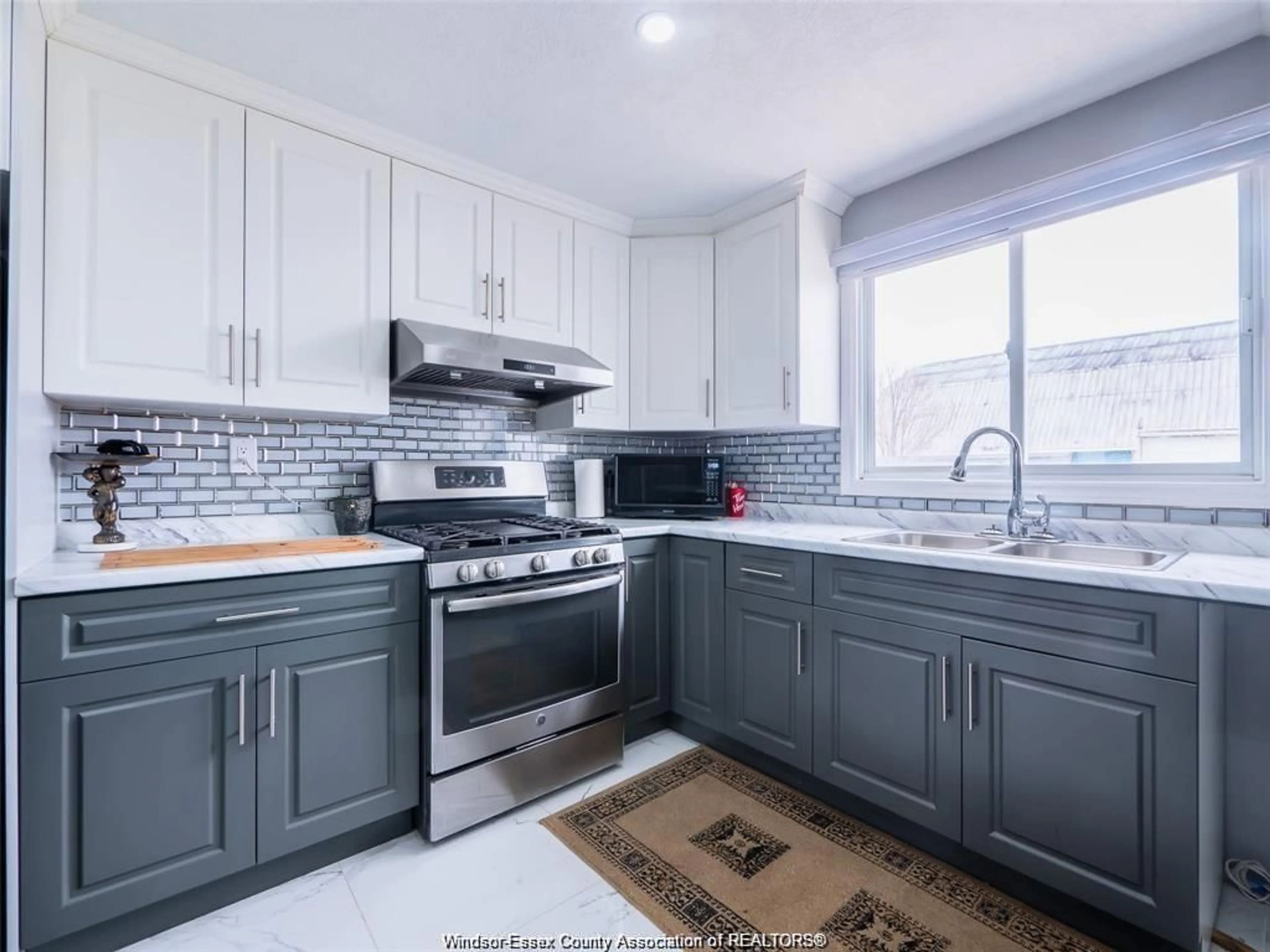 Open concept kitchen, ceramic/tile floor for 350 CHARRON LINE Rd, Lakeshore Ontario N8L 1K6