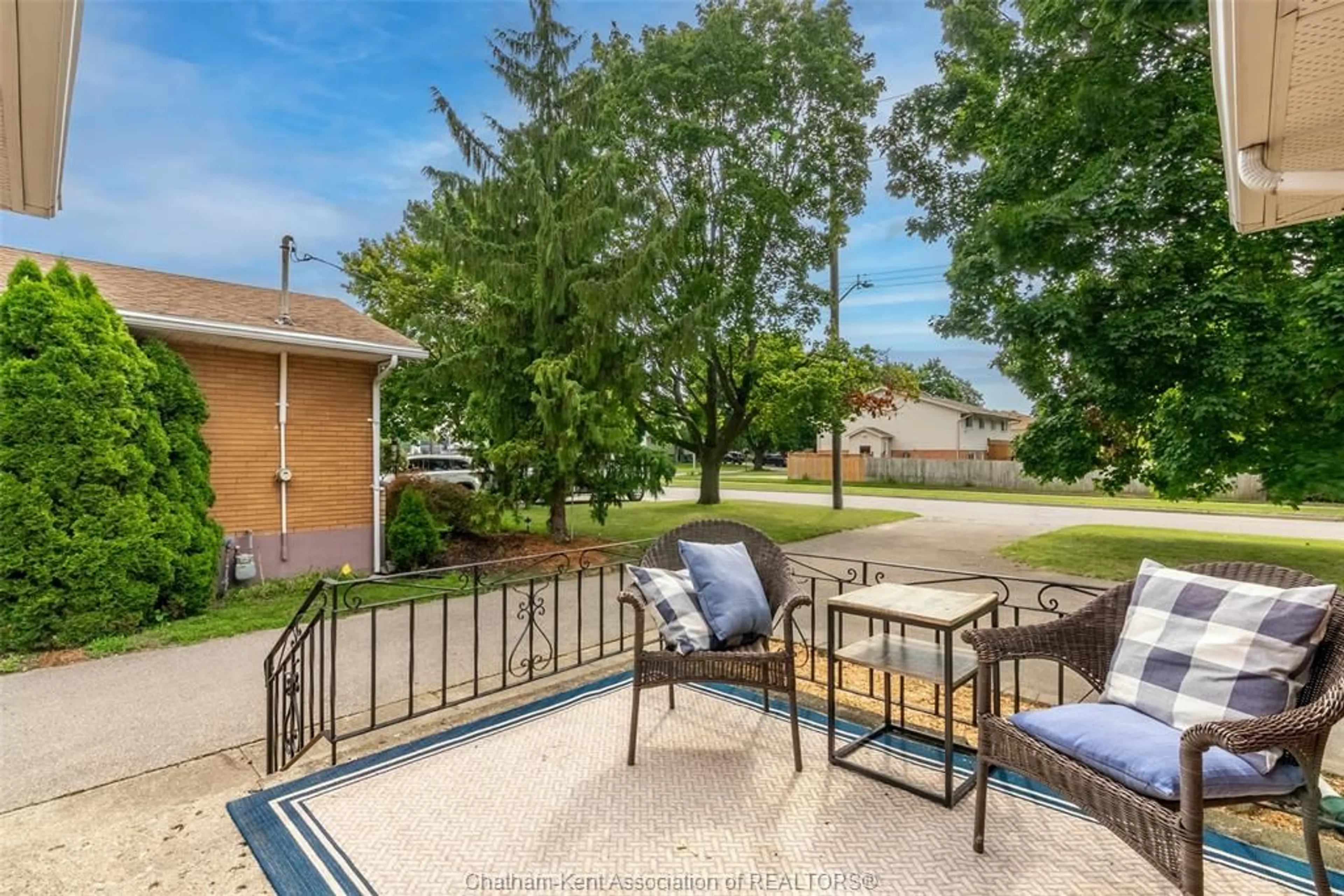 Patio, unknown for 71 McFarlane Ave, Chatham Ontario N7L 2K3