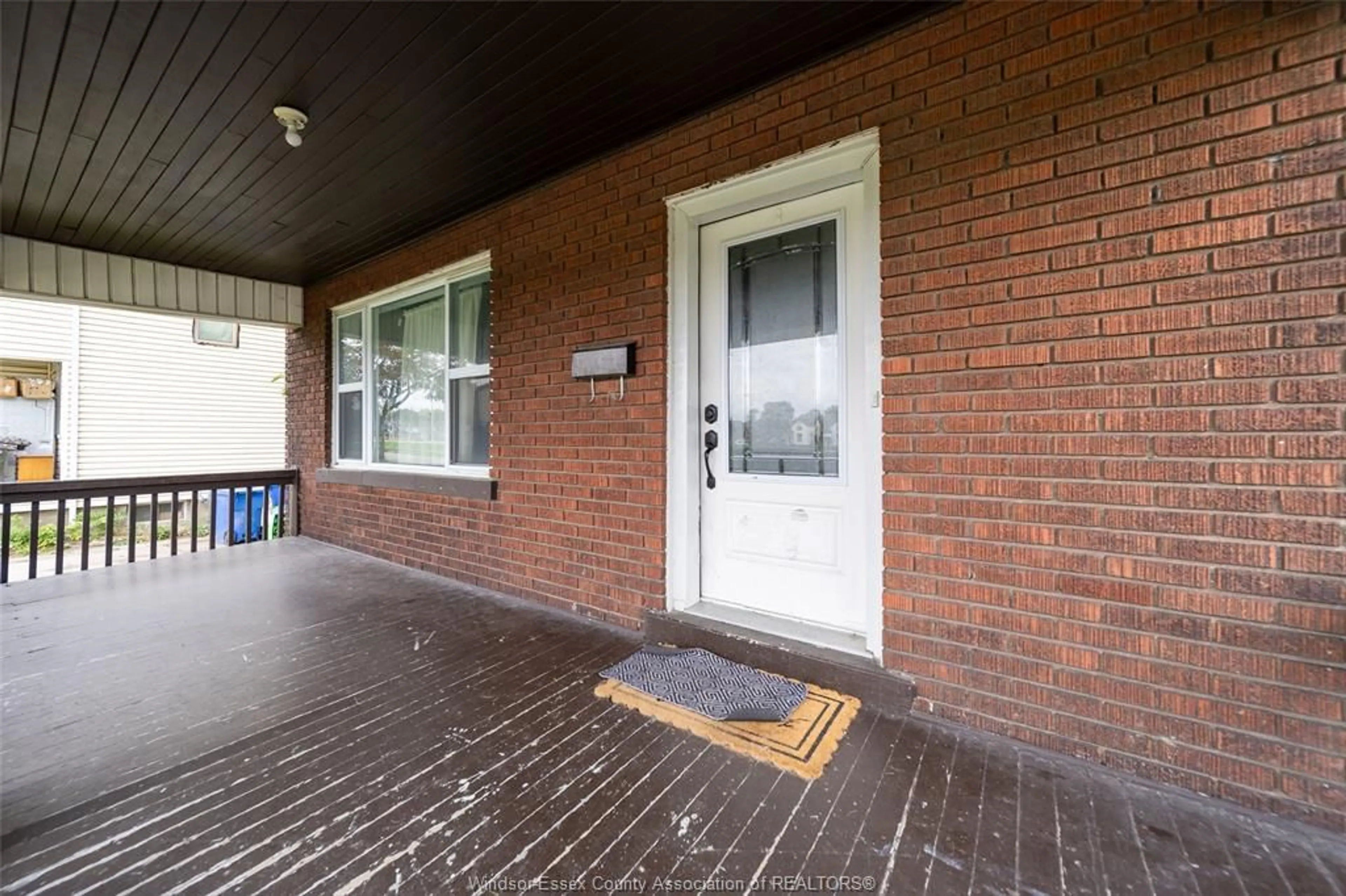 Unknown for 394 CRAWFORD Ave, Windsor Ontario N9A 5C4