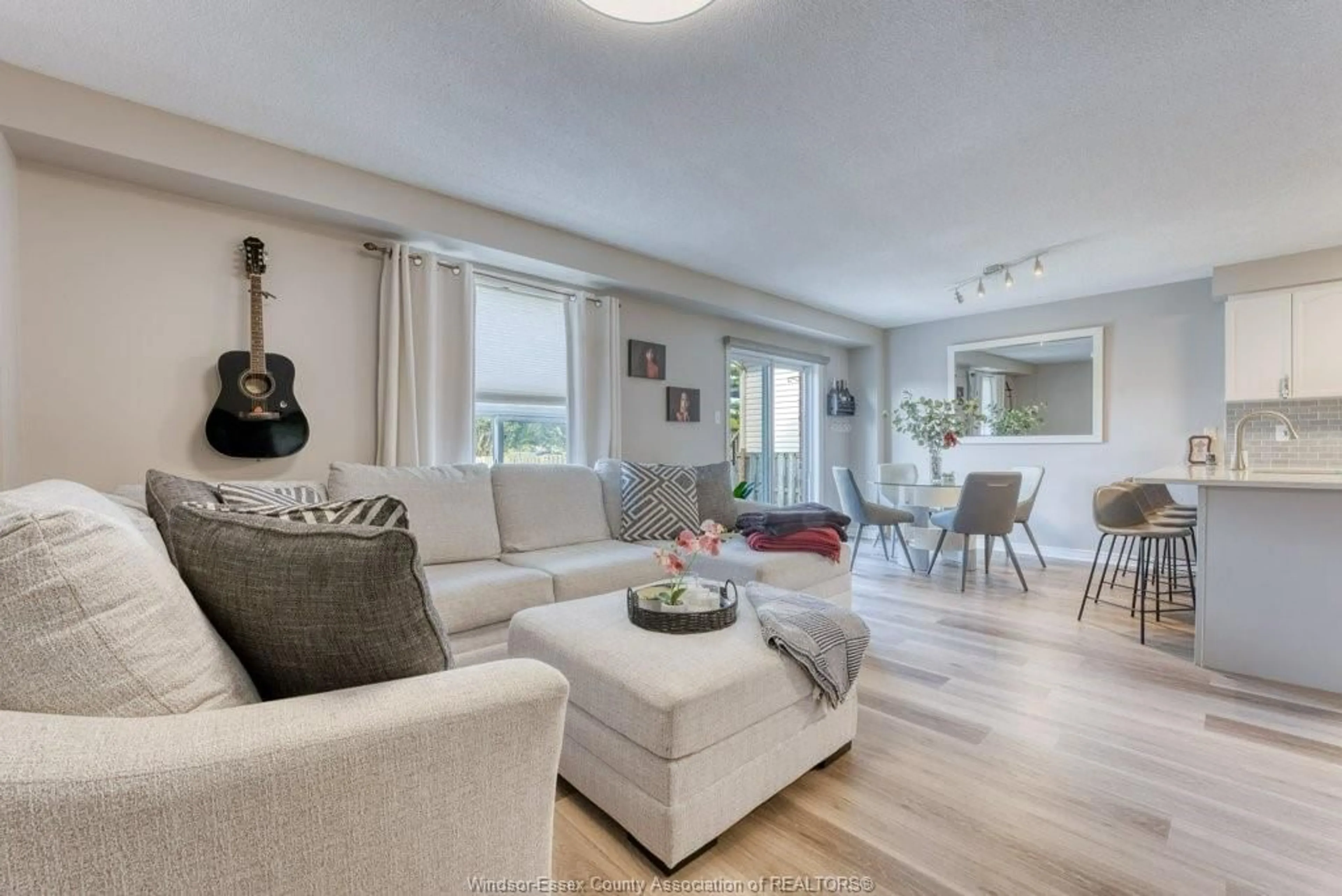 Living room with furniture, unknown for 1589 HEATHERGLEN Dr, Tecumseh Ontario N8N 5B5