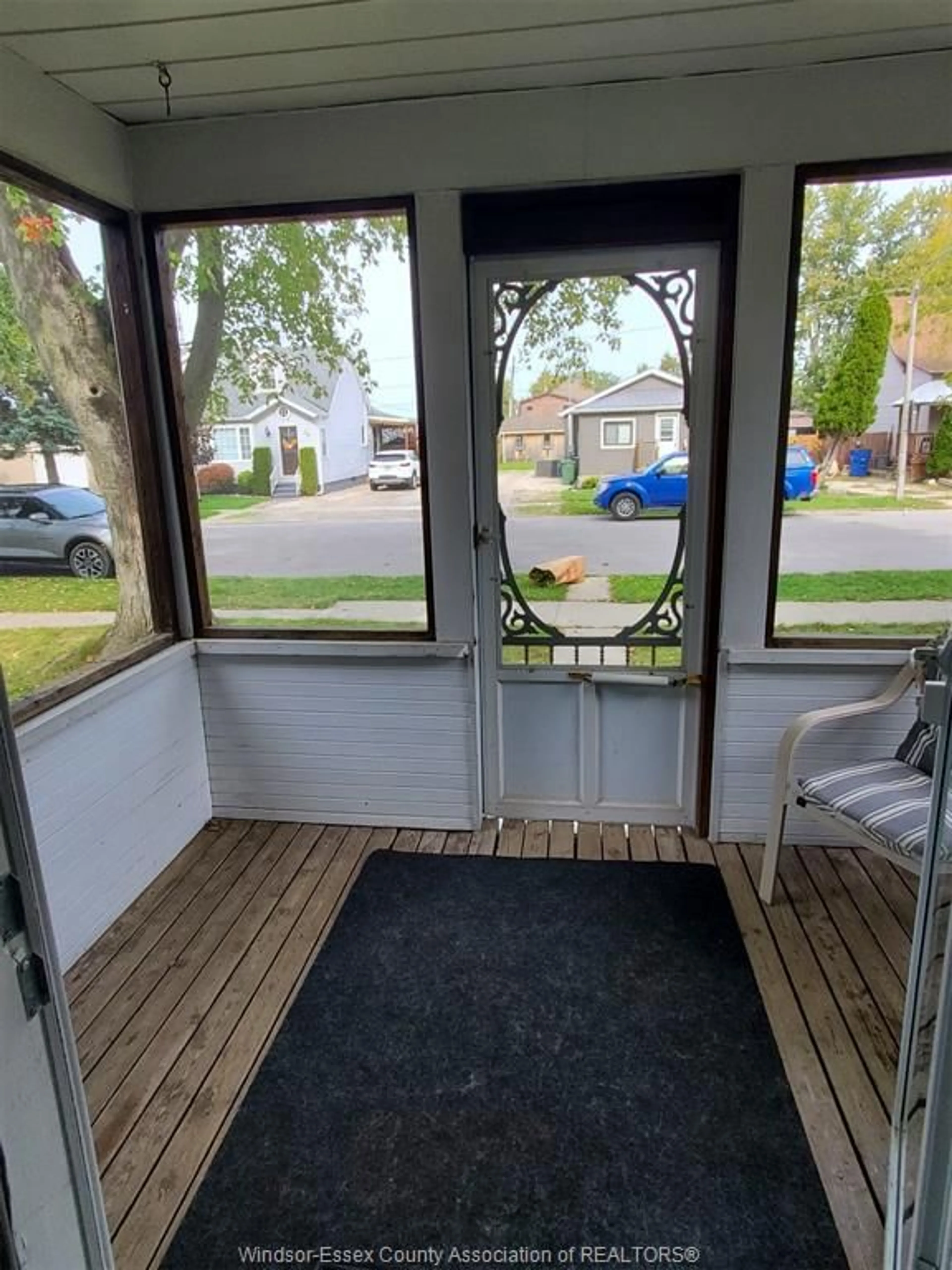 Unknown for 25 ST CLAIR St, Tilbury Ontario N0P 2L0-