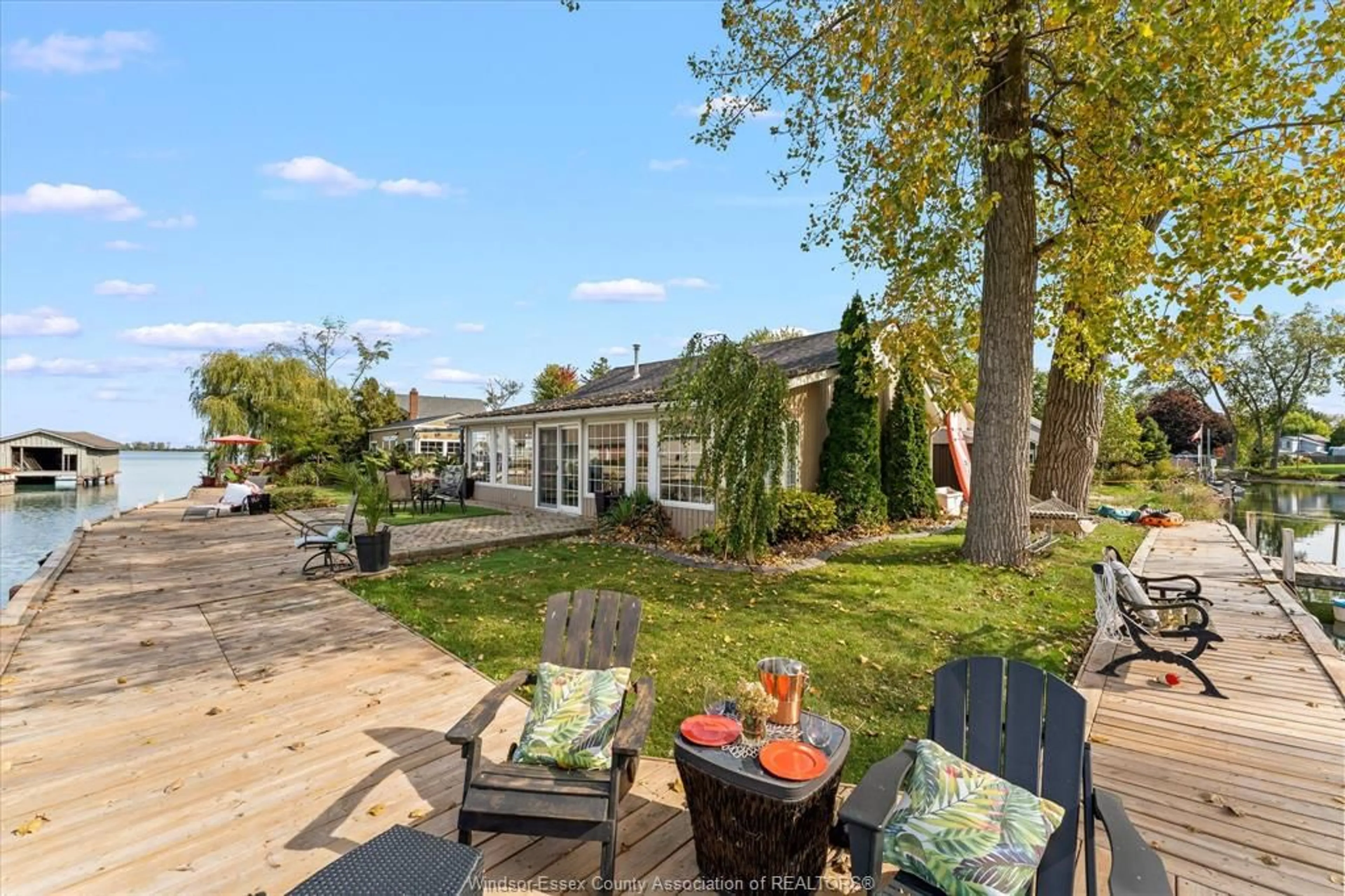 Patio, street for 3 SHANGRILA St, Amherstburg Ontario N9V 2T3
