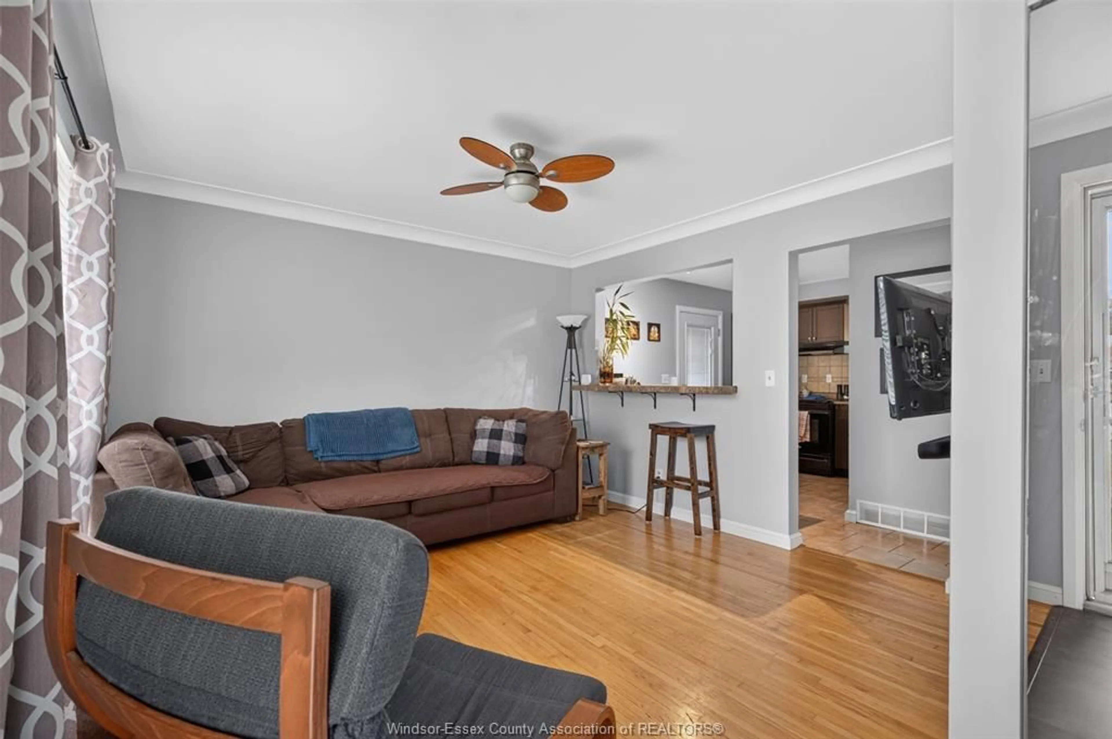 Living room with furniture, unknown for 3595 Byng, Windsor Ontario N8W 3H7