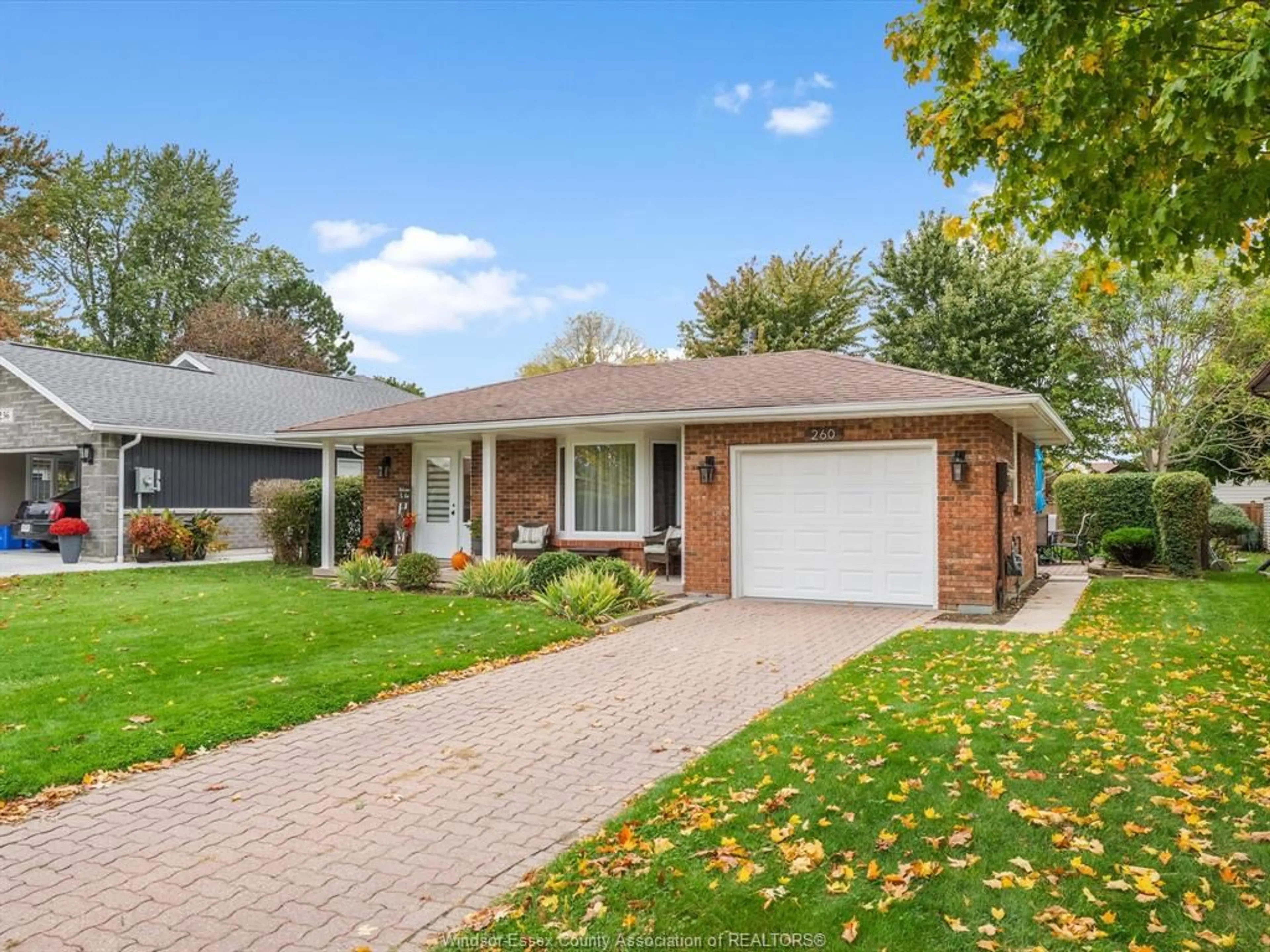 Home with brick exterior material, street for 260 TAYLOR Rd, Harrow Ontario N0R 1G0