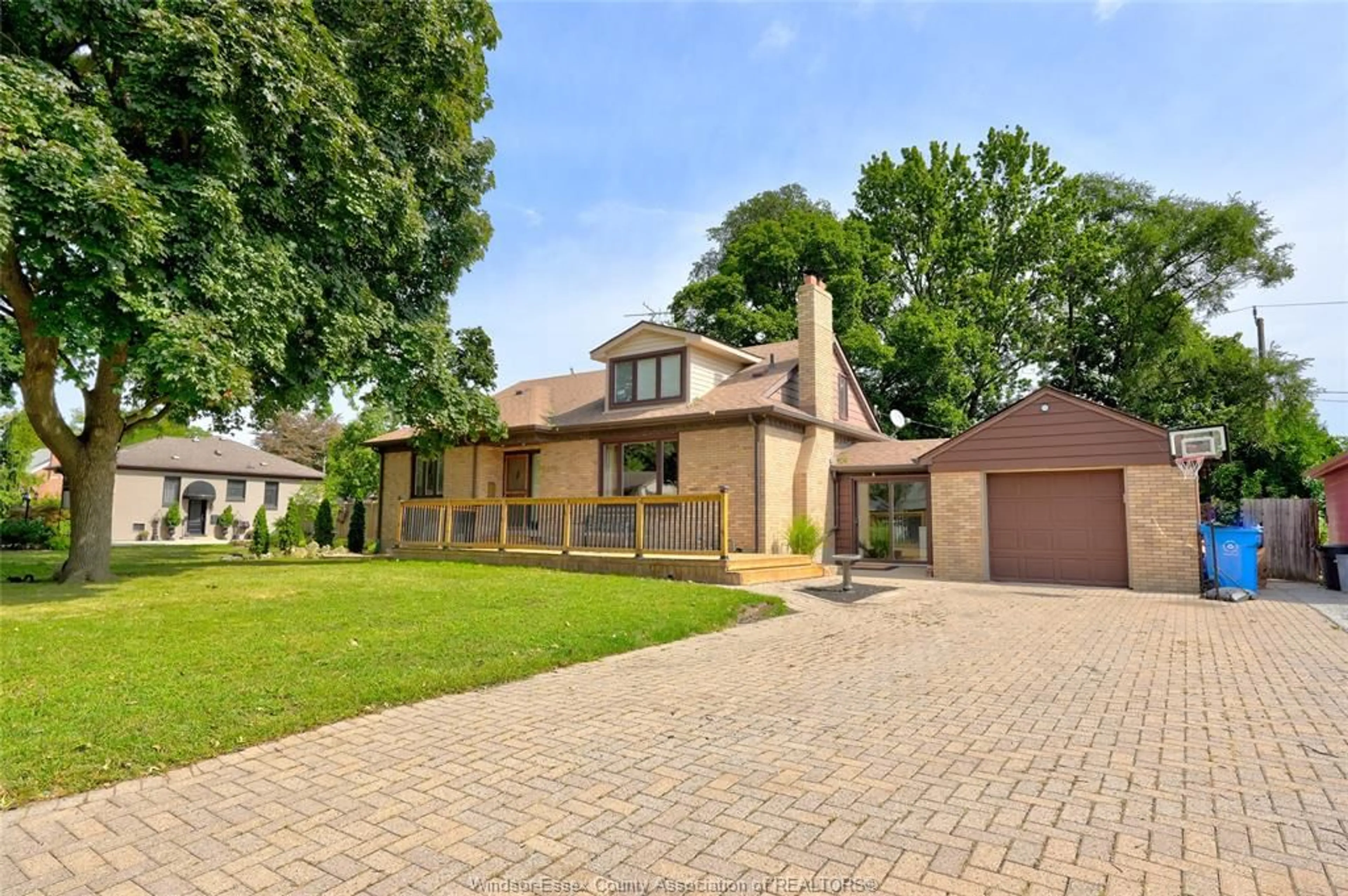 Home with brick exterior material, street for 2574 BUCKINGHAM, Windsor Ontario N8T 2B6