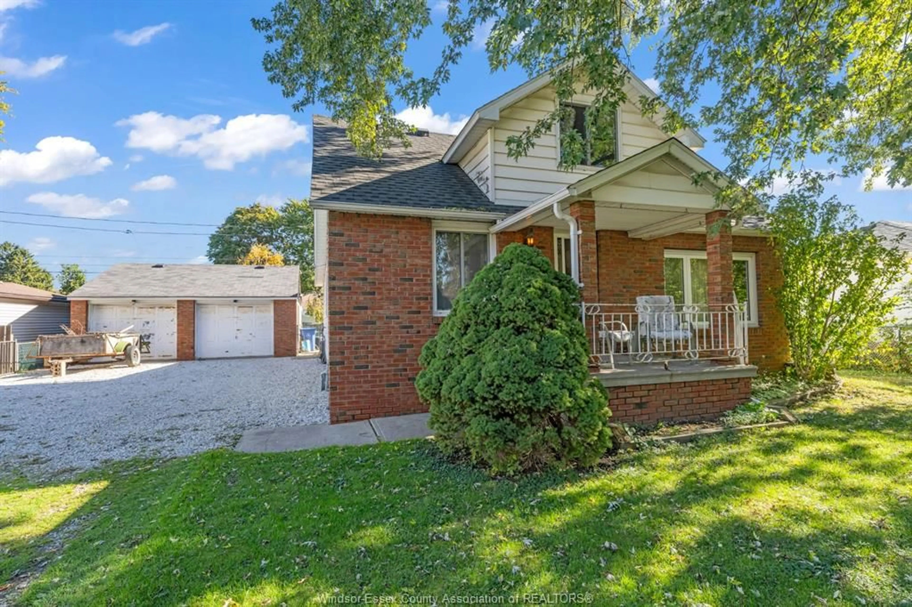 Home with brick exterior material, street for 3480 BLISS Rd, Windsor Ontario N8W 3B6