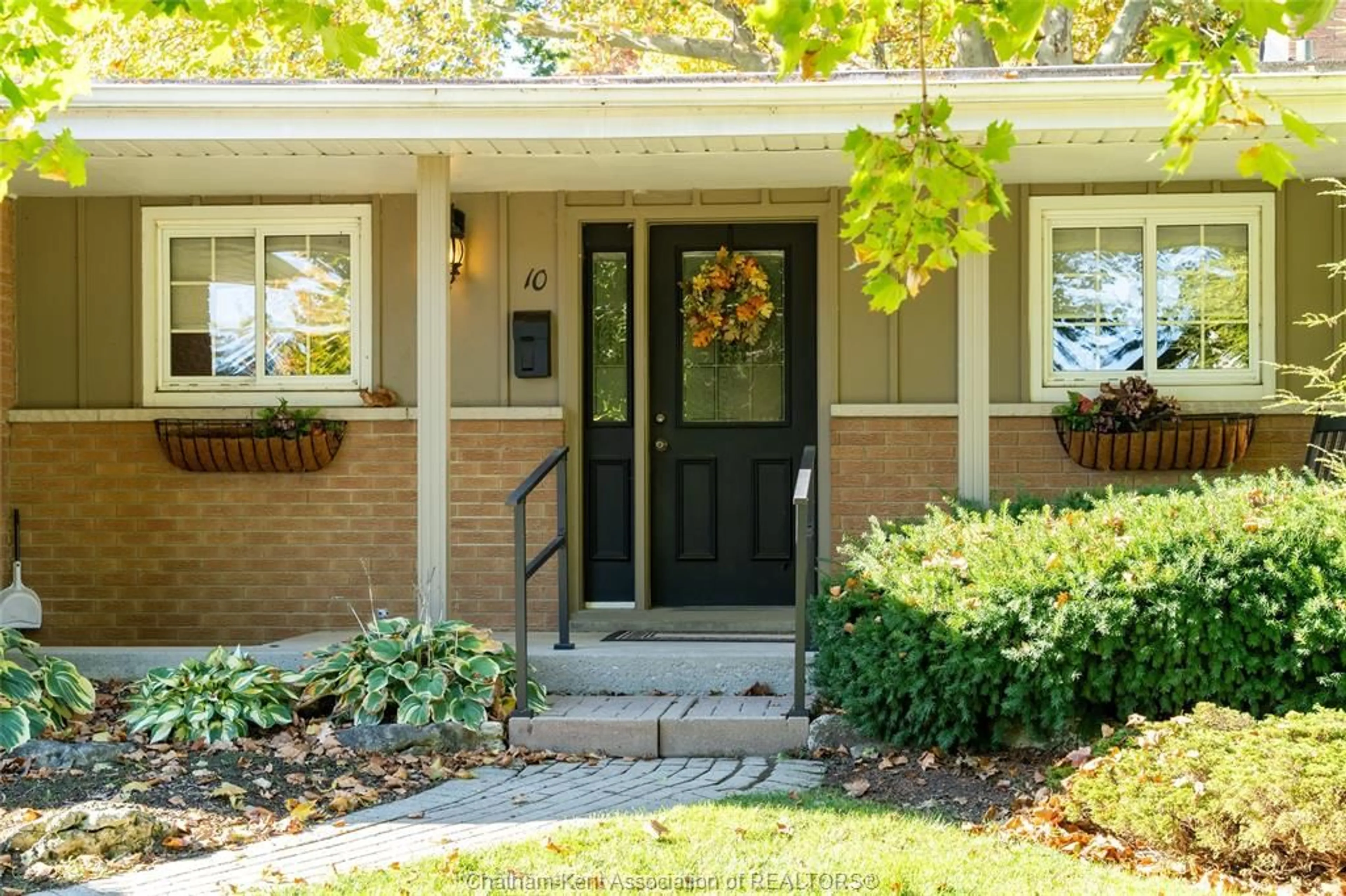 Home with brick exterior material, street for 10 Souriquois St, Chatham Ontario N7M 2T2