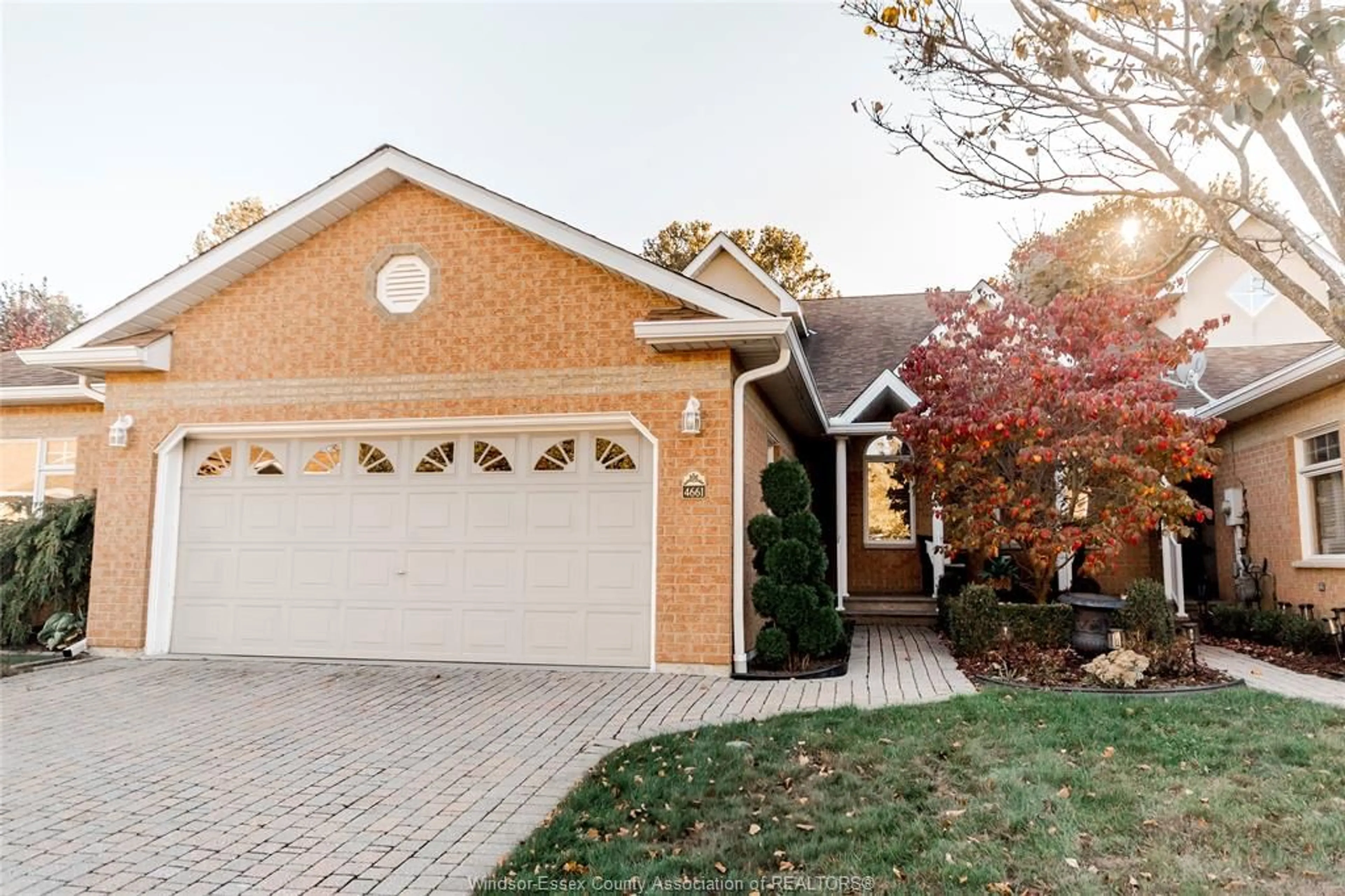 Home with brick exterior material, street for 4661 BRADBURY Crt, Windsor Ontario N9G 2M2