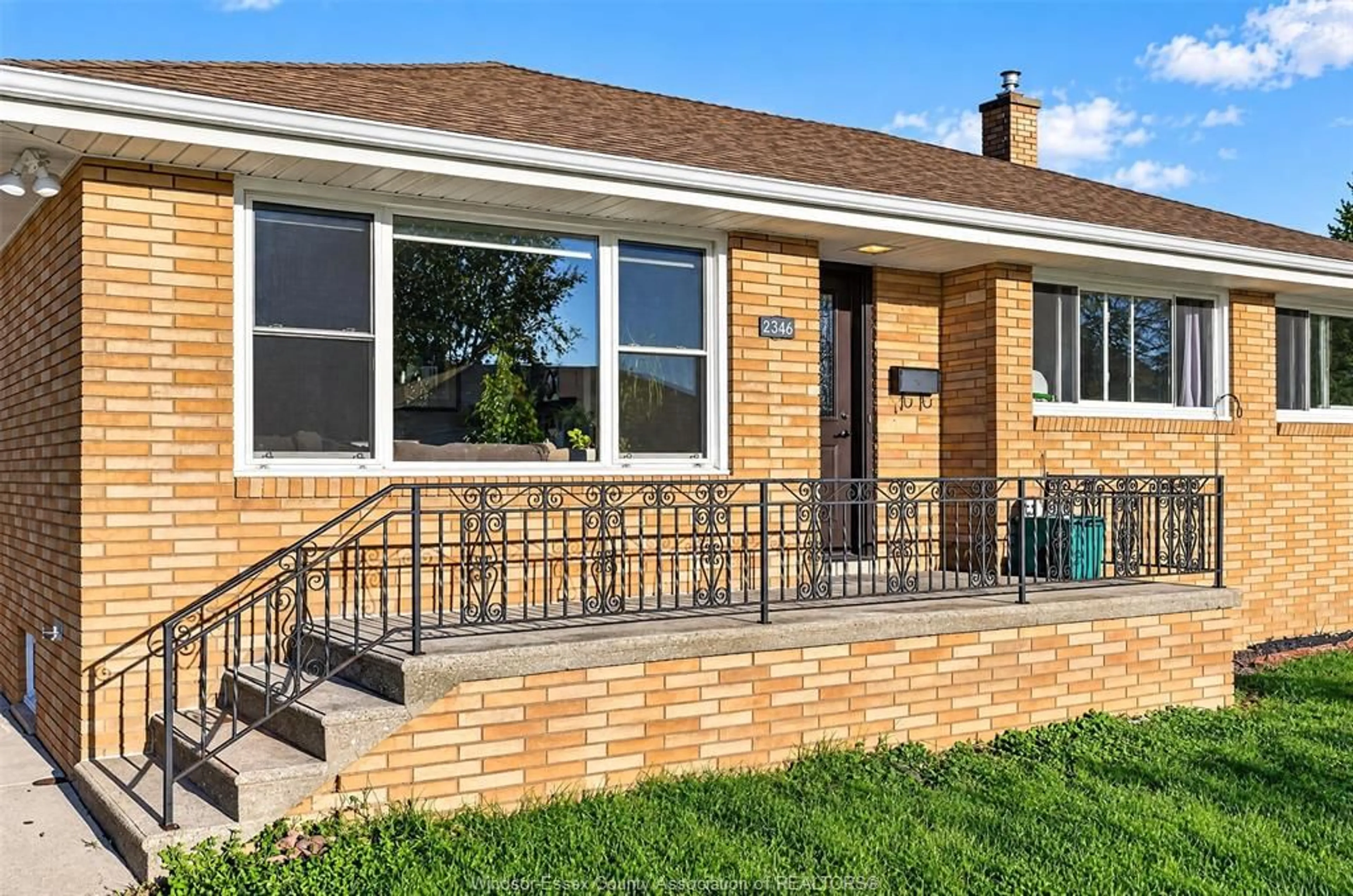 Home with brick exterior material, street for 2346 LEONARD, Windsor Ontario N8W 4L7
