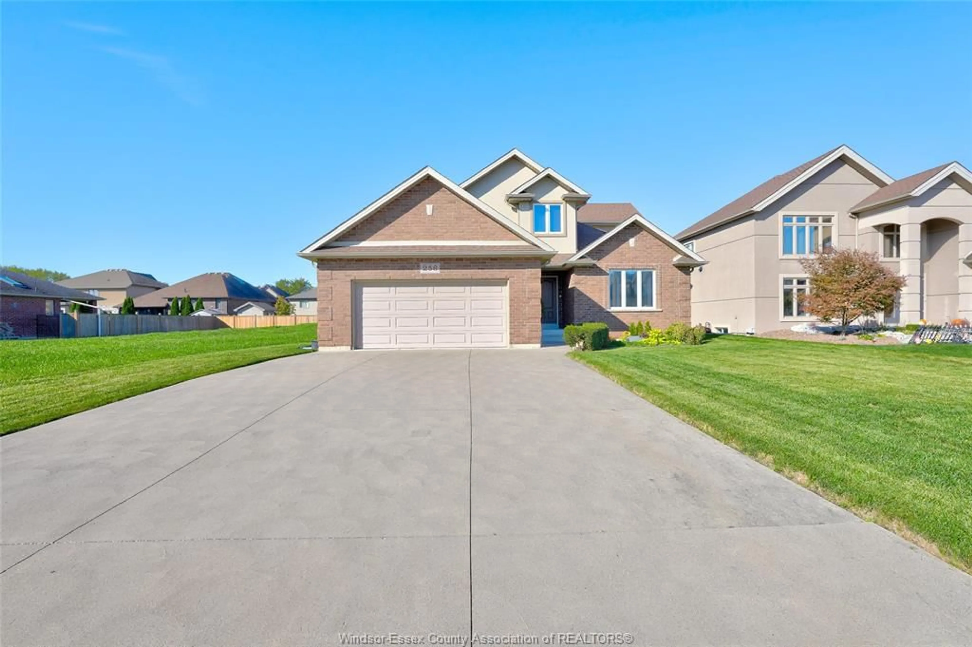 Unknown for 256 MAXWELL Cres, Lakeshore Ontario N8L 0S9