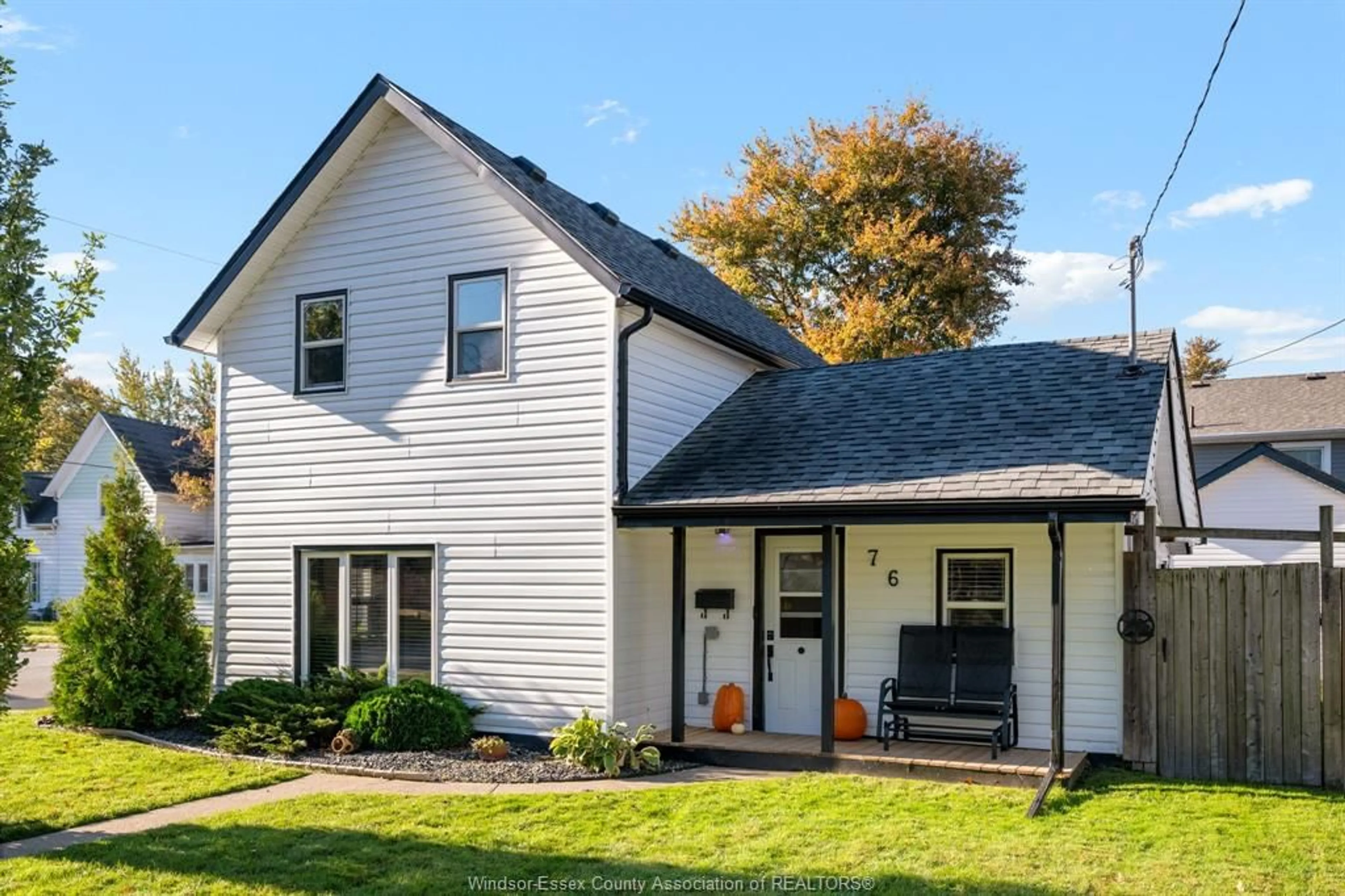 Home with vinyl exterior material, street for 76 JENNER, Essex Ontario N8M 1G7