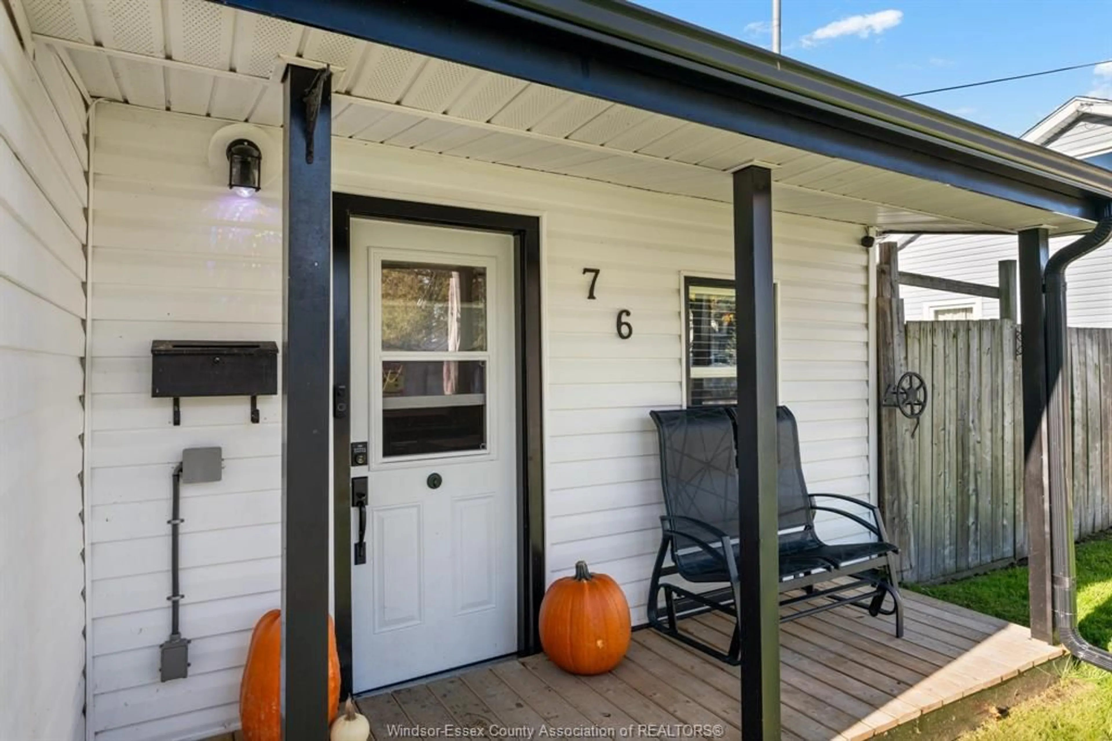 Patio, street for 76 JENNER, Essex Ontario N8M 1G7