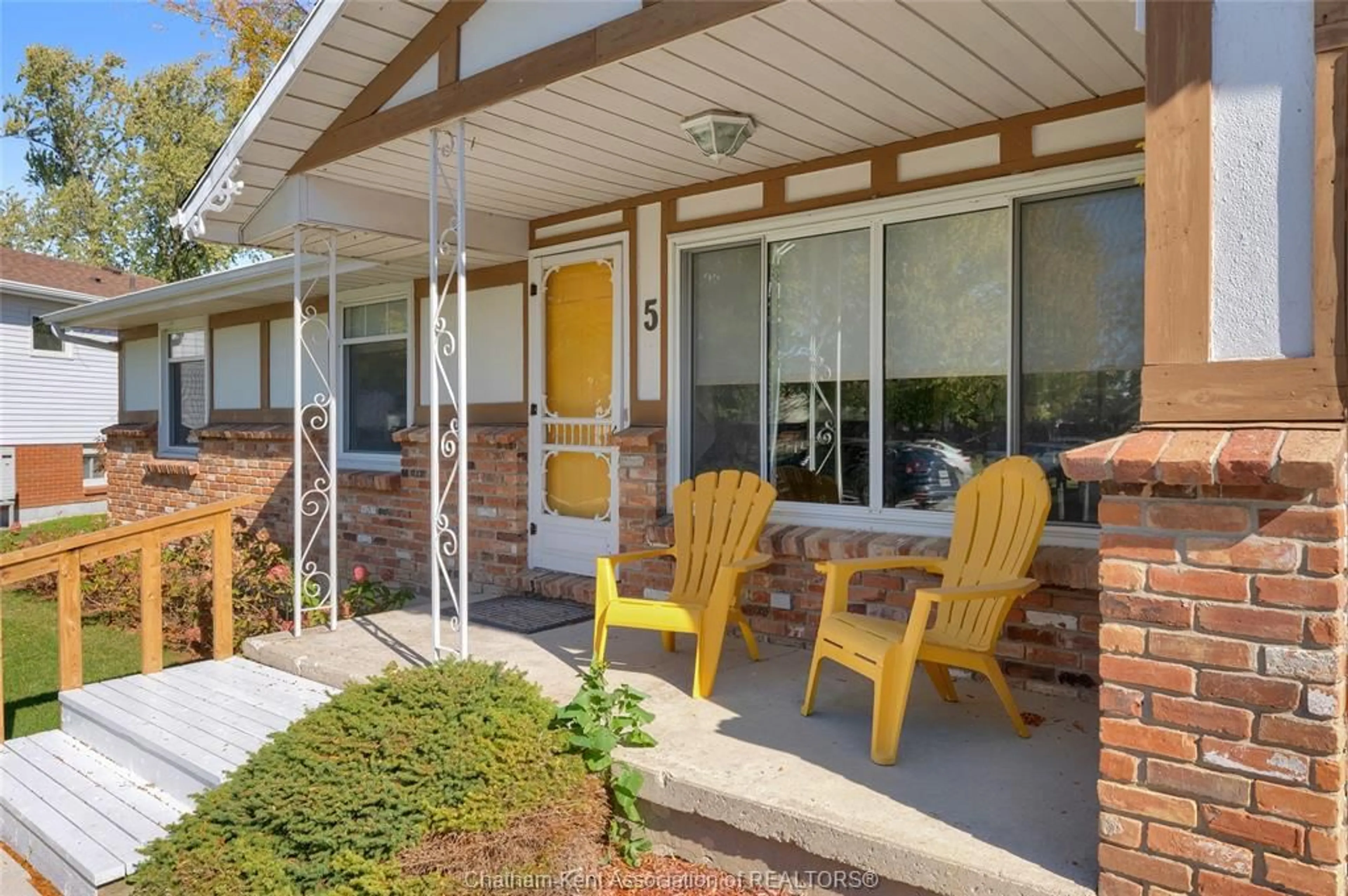Patio, unknown for 5 ROYAL Cres, Chatham-Kent Ontario N0P 1Z0