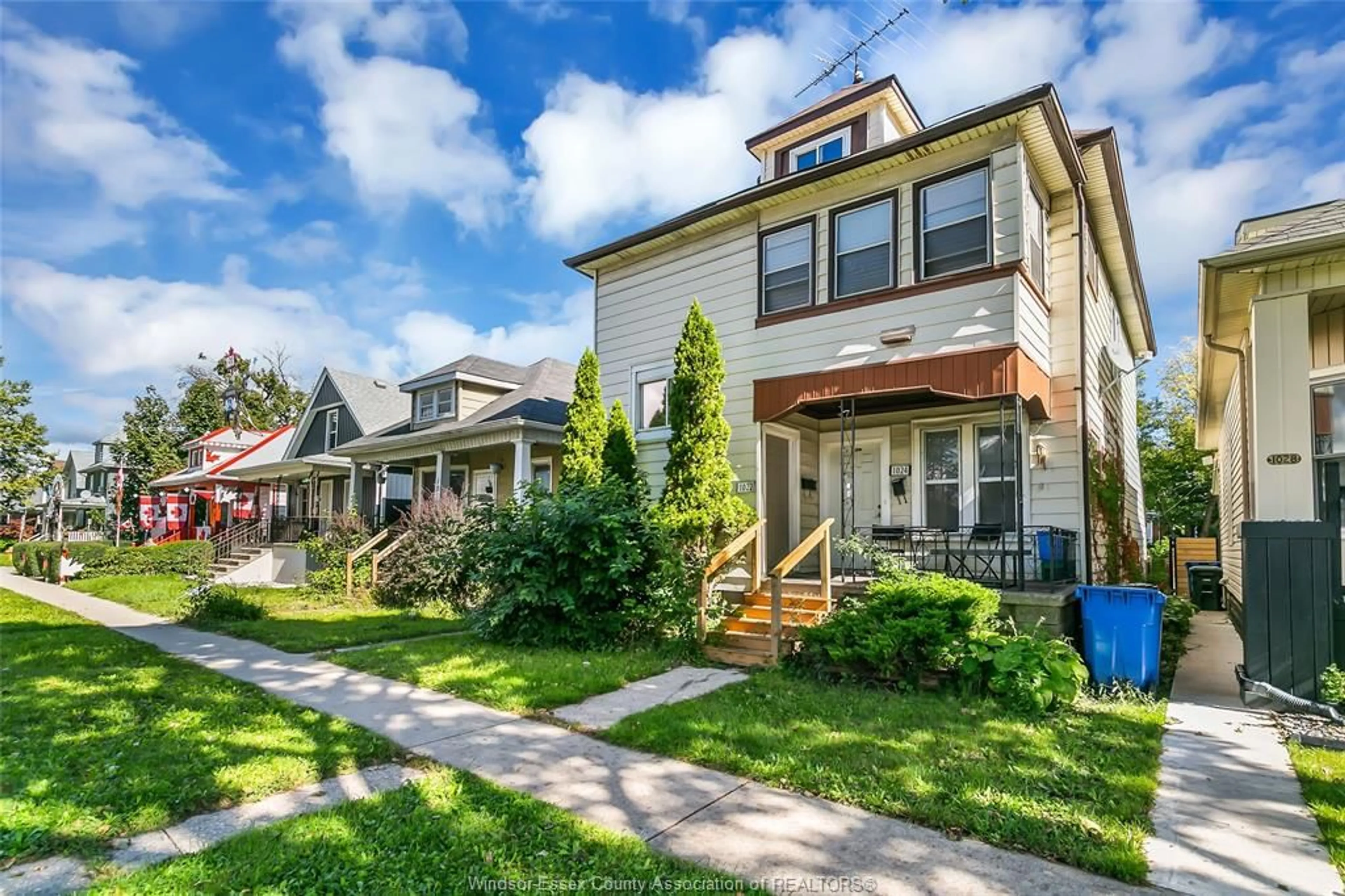 Unknown for 1022-1024 LINCOLN Rd, Windsor Ontario N8Y 2H4