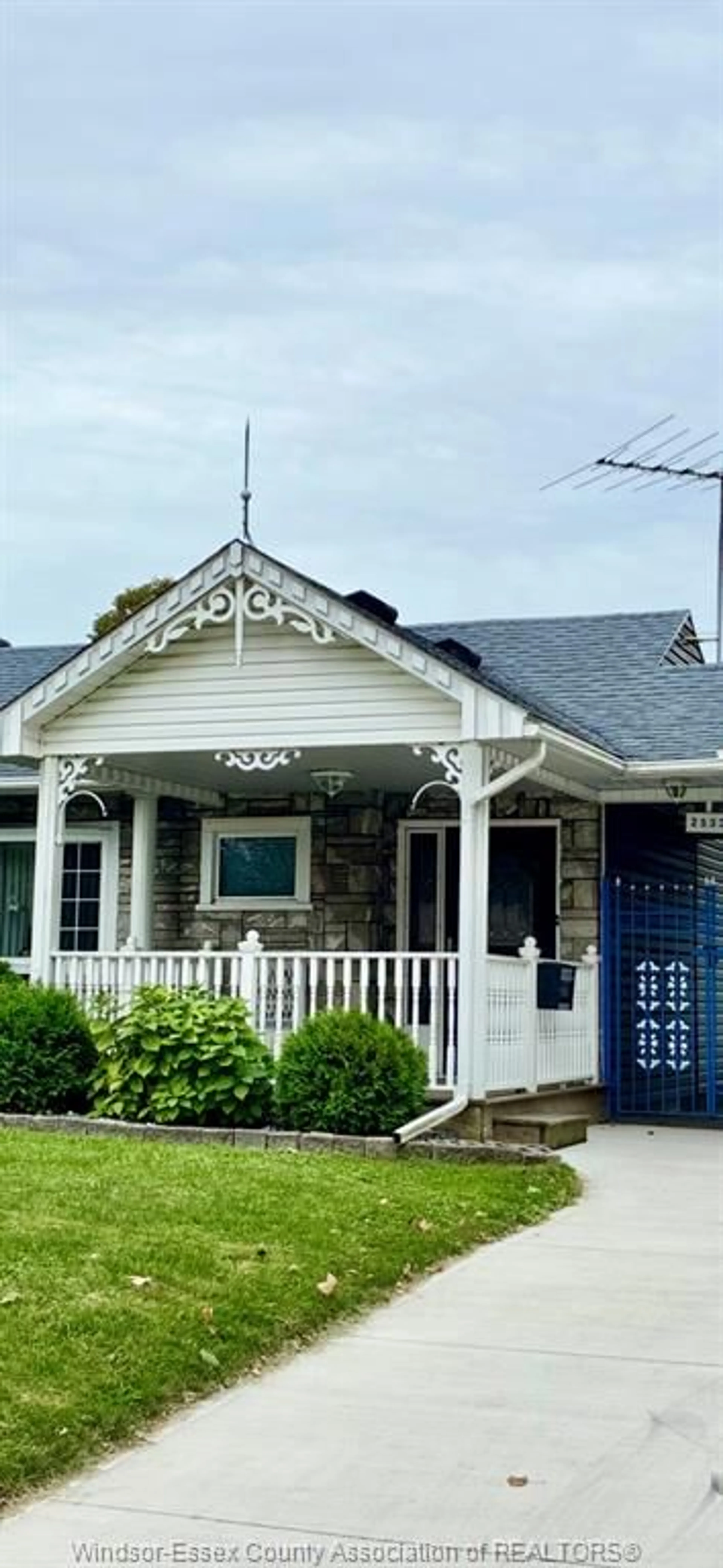 Home with vinyl exterior material, street for 2533 Tourangeau, Windsor Ontario N8W 1P4