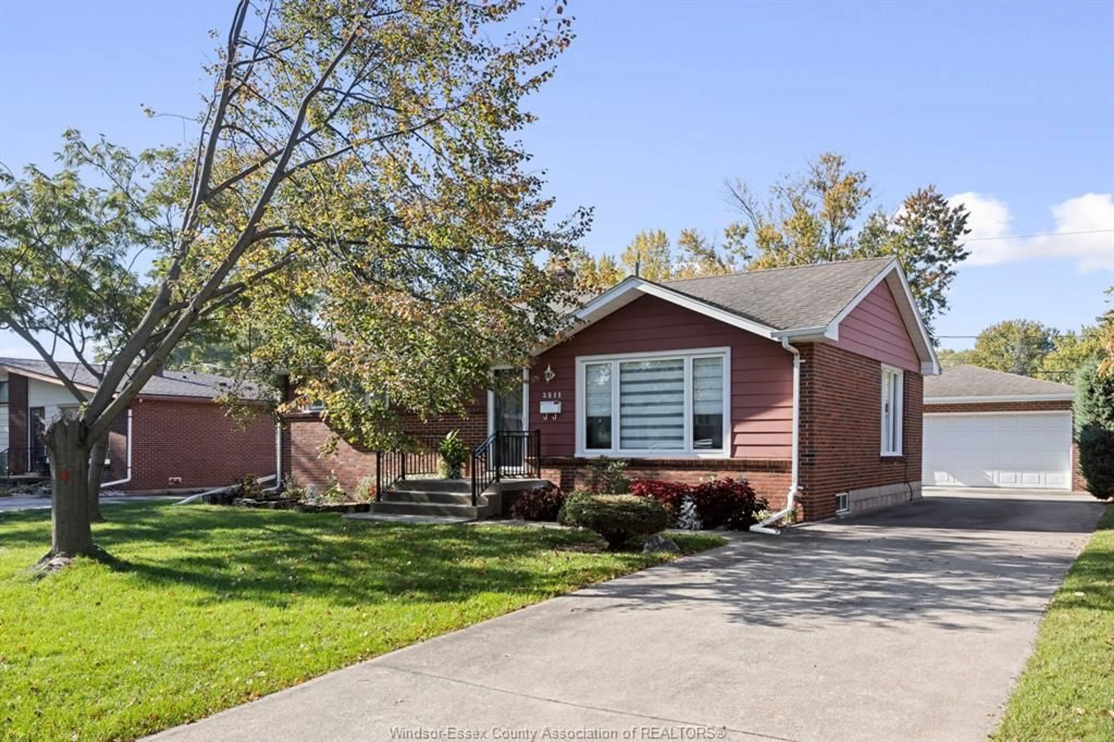 Home with brick exterior material, street for 3511 CHARLEVOIX, Windsor Ontario N9E 3B4