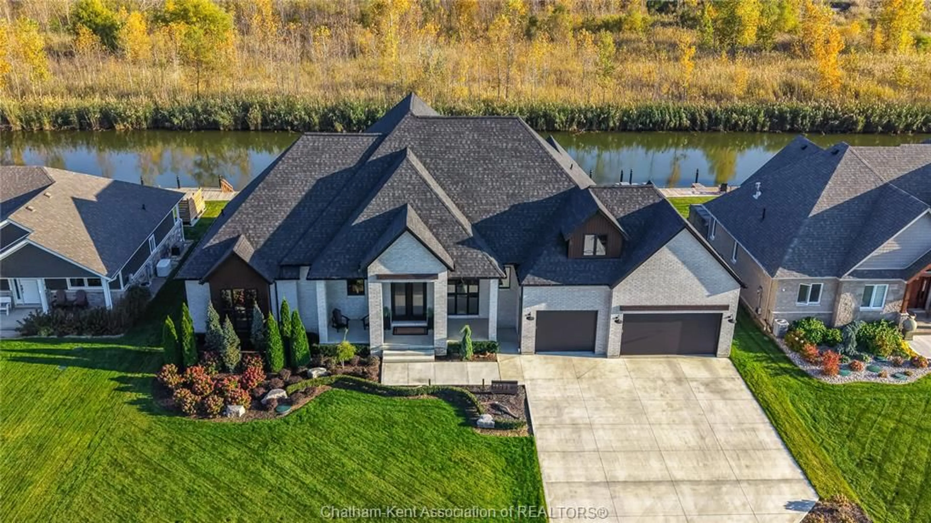 A pic from outside/outdoor area/front of a property/back of a property/a pic from drone, water/lake/river/ocean view for 19095 HAVEN Ave, Lighthouse Cove Ontario N0P 2L0