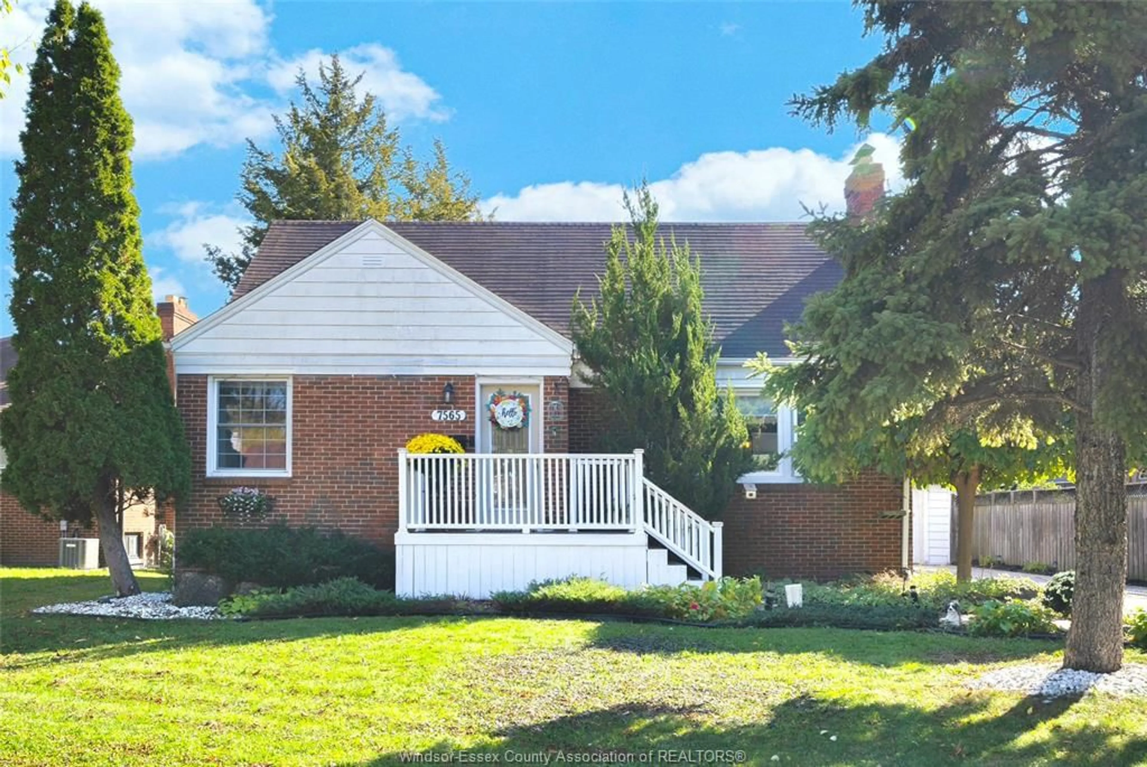Home with brick exterior material, street for 7565 St. Rose, Windsor Ontario N8S 1V6