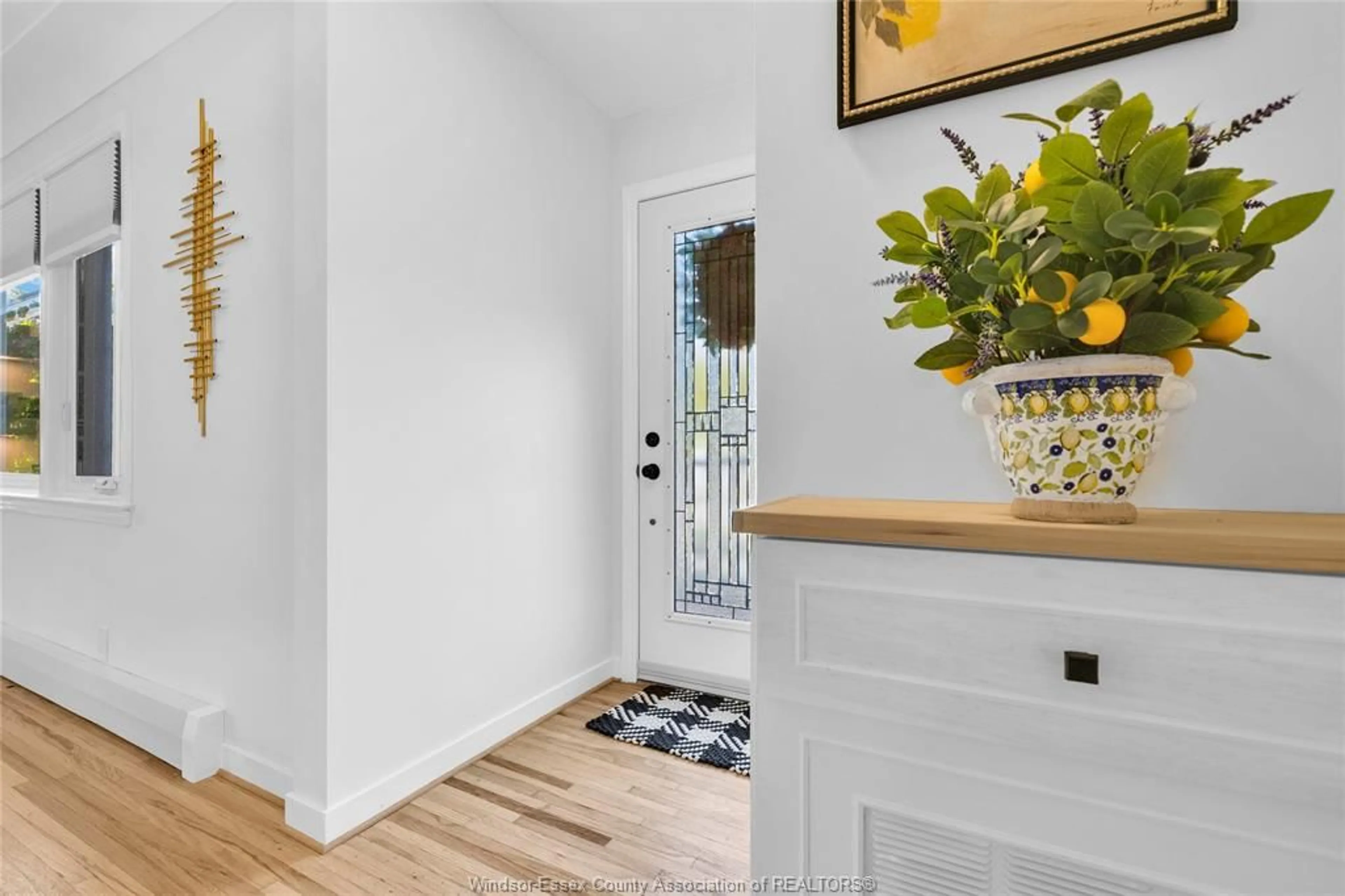 Indoor entryway for 7565 St. Rose, Windsor Ontario N8S 1V6