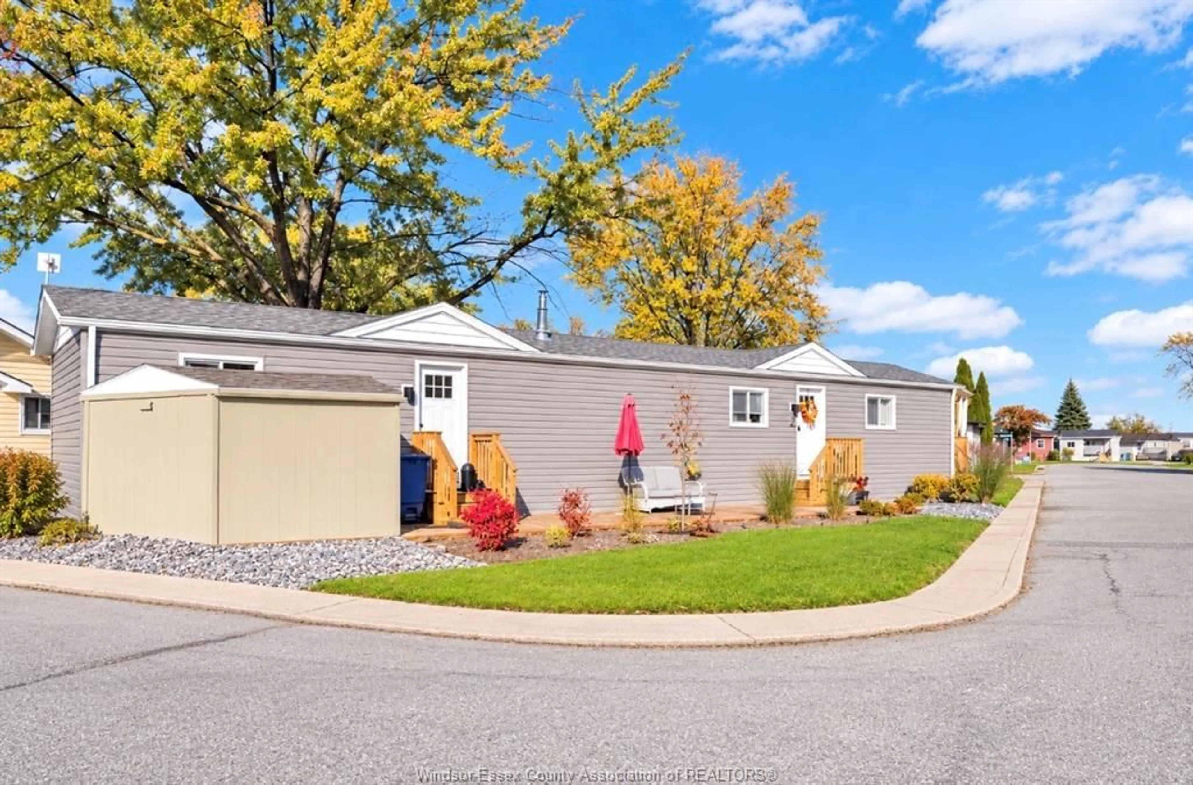 Home with vinyl exterior material, street for 2 LOUISA, Lakeshore Ontario N8N 2S1