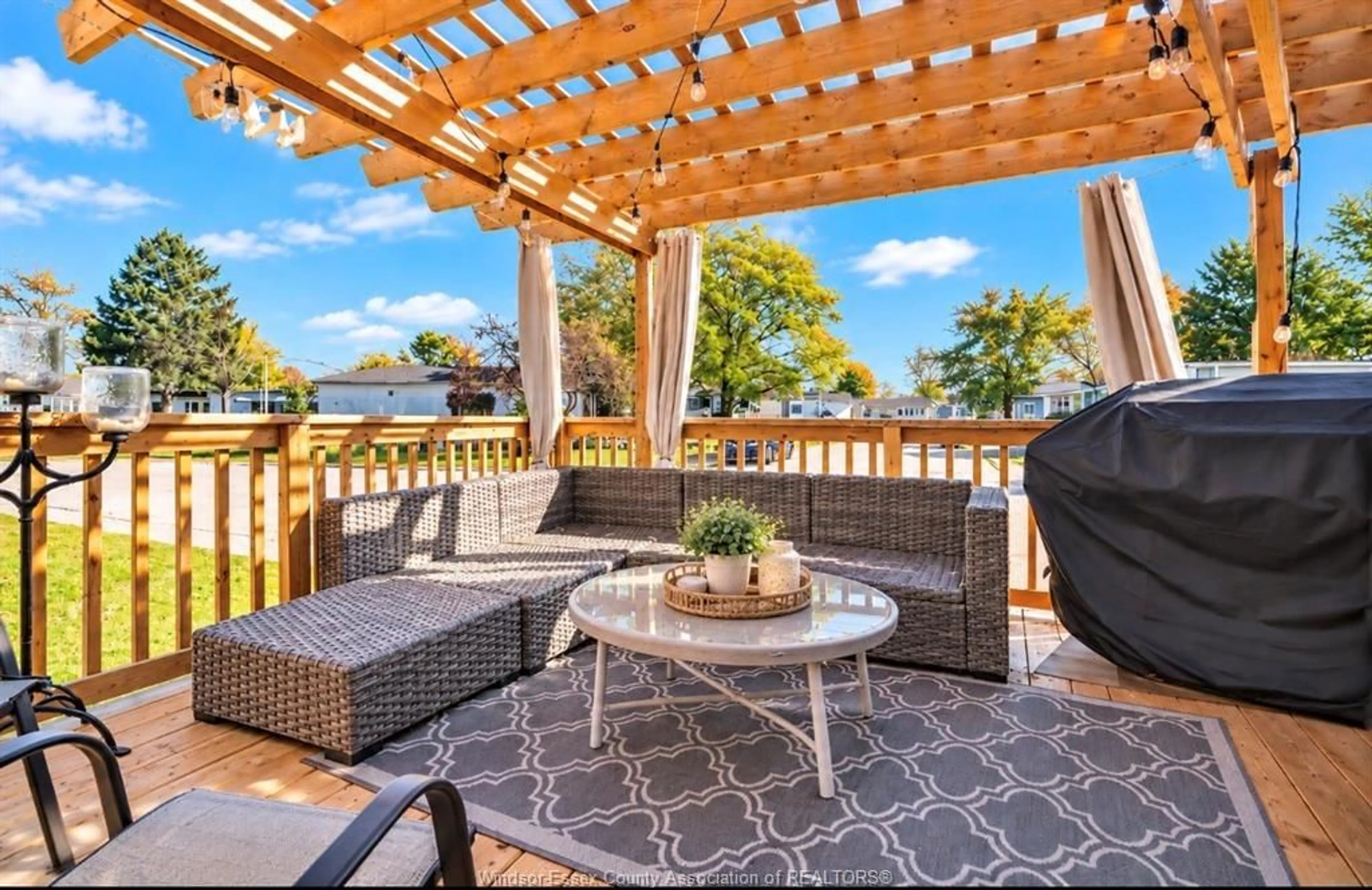 Patio, water/lake/river/ocean view for 2 LOUISA, Lakeshore Ontario N8N 2S1