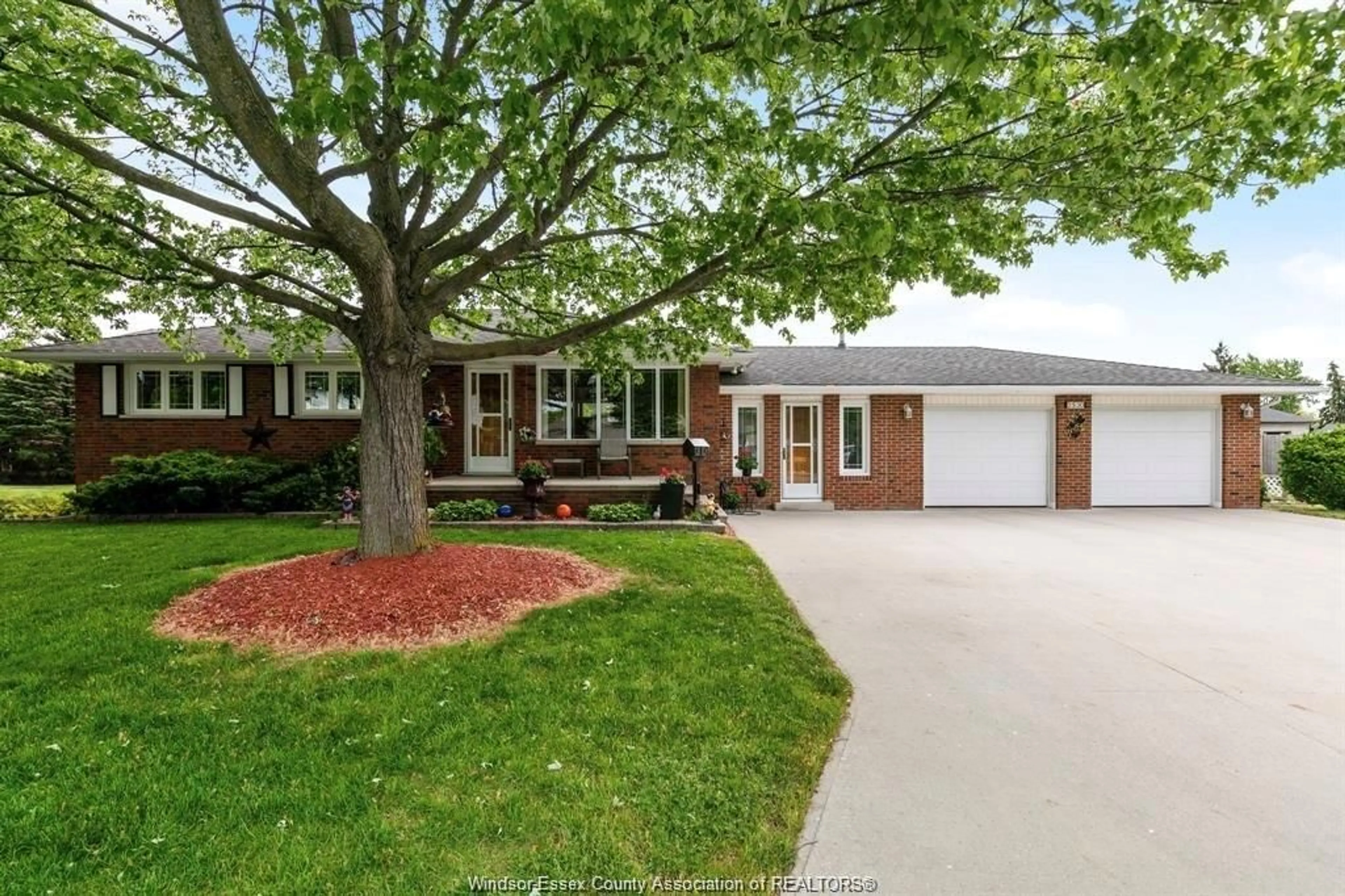 Home with brick exterior material, street for 2530 ST . ALPHONSE Ave, Tecumseh Ontario N8N 2X4
