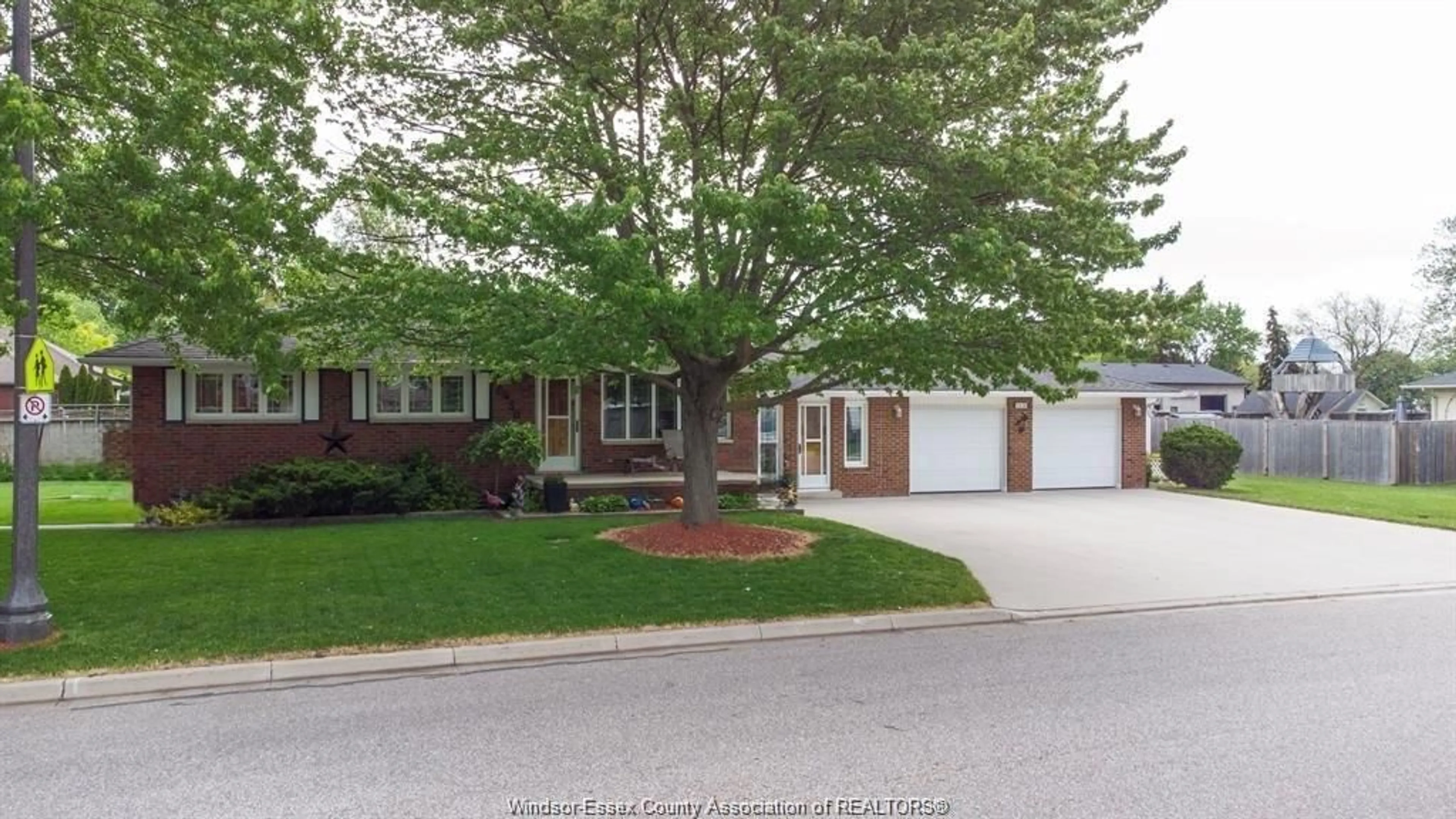 Home with brick exterior material, street for 2530 ST . ALPHONSE Ave, Tecumseh Ontario N8N 2X4