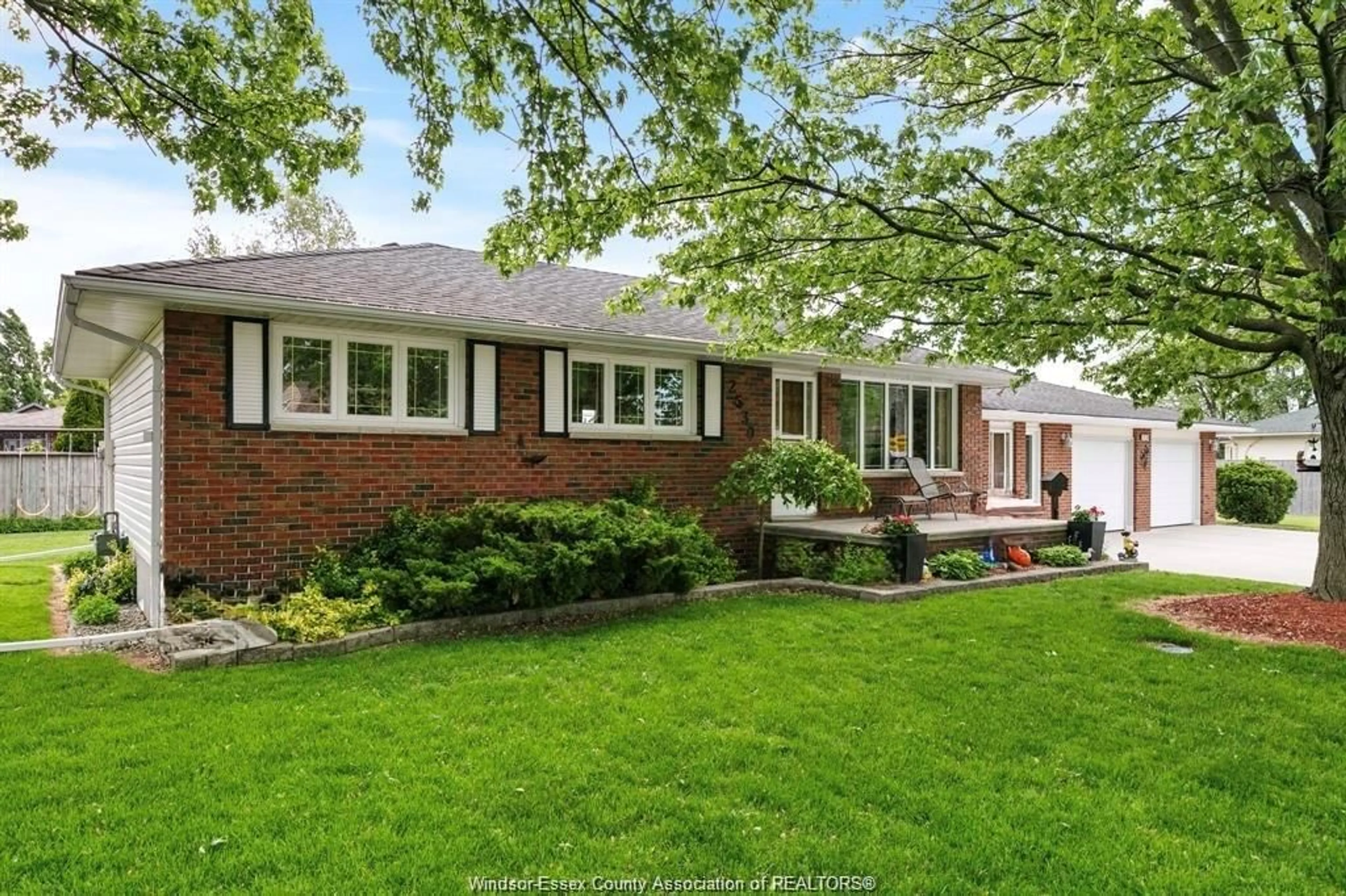 Home with brick exterior material, street for 2530 ST . ALPHONSE Ave, Tecumseh Ontario N8N 2X4