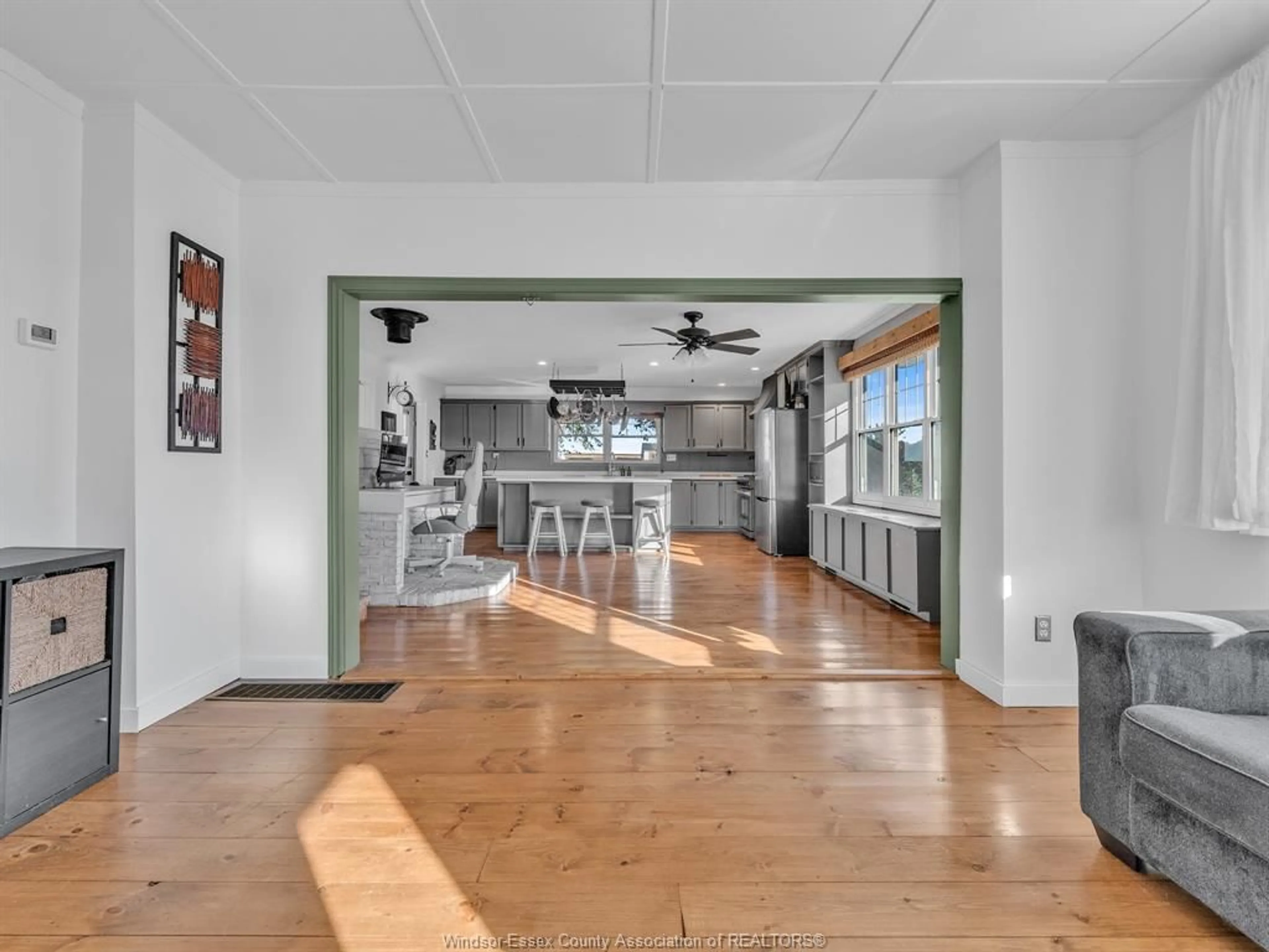 Open concept kitchen, unknown for 3779 3RD CONCESSION NORTH, Amherstburg Ontario N9V 2Y9