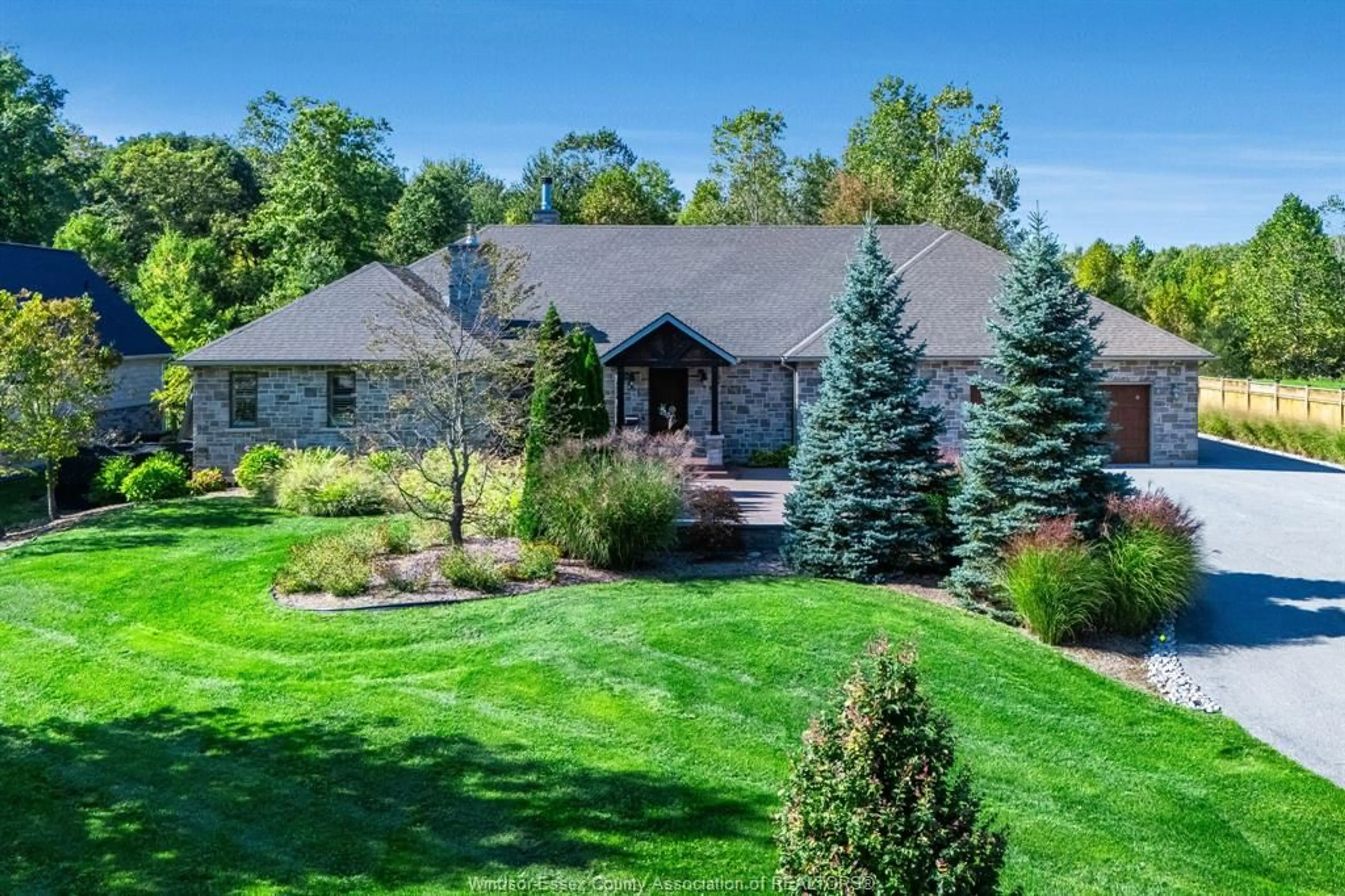 Unknown for 7255 Matchett Rd, LaSalle Ontario N9J 2S2