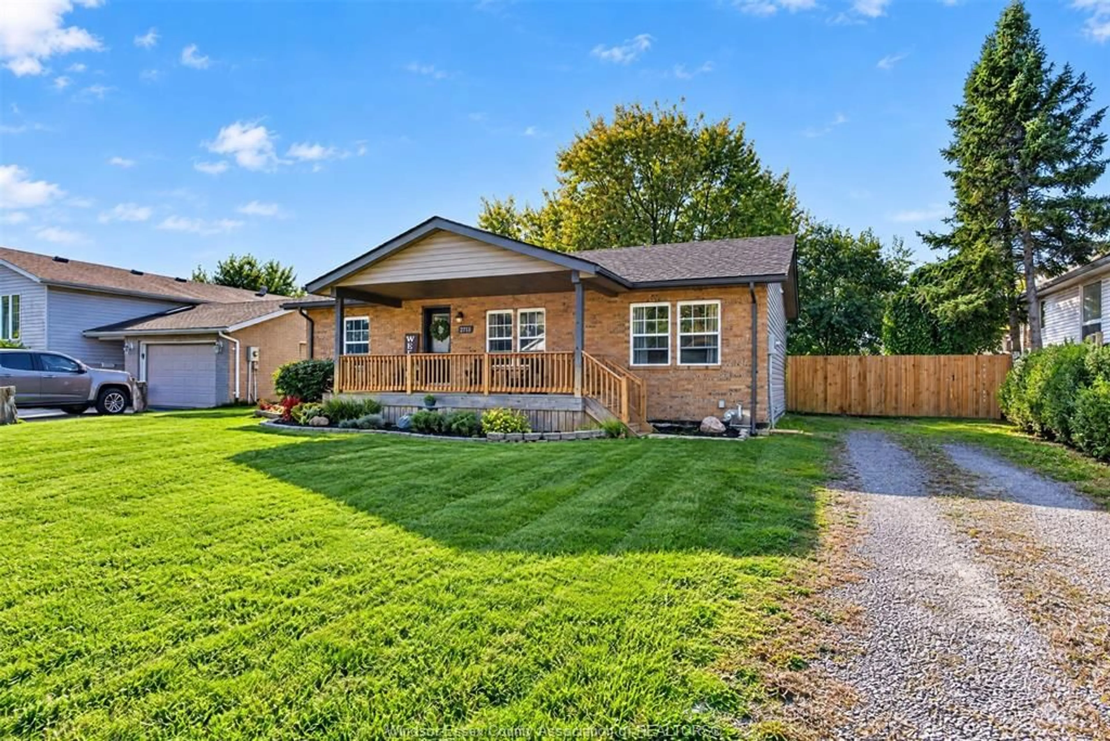 Home with brick exterior material, street for 271 MAPLE, Harrow Ontario N0R 1G0