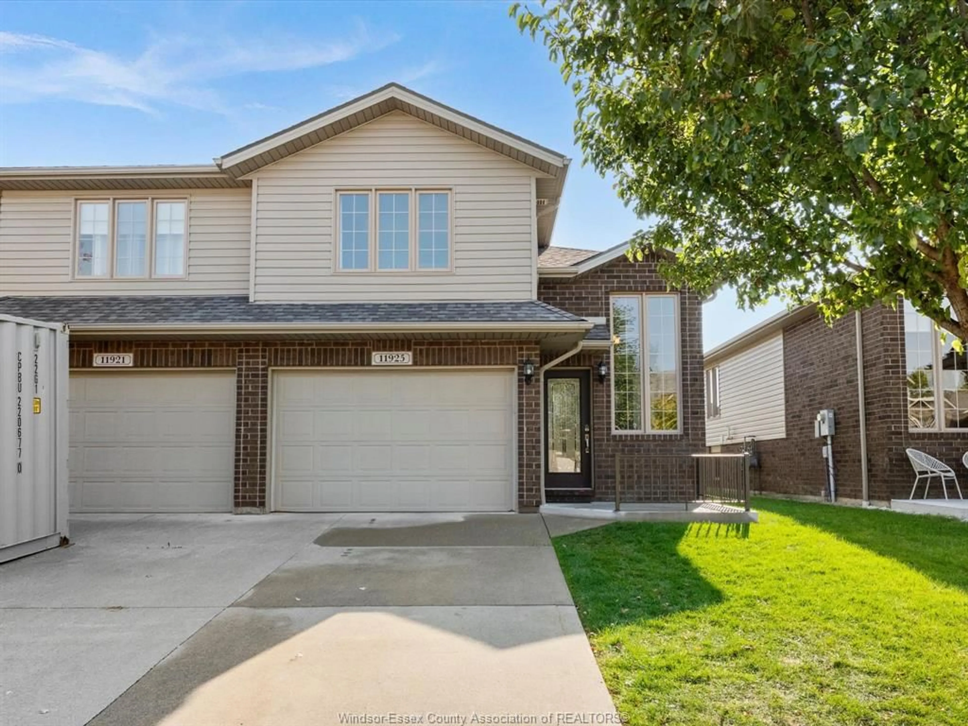 Home with brick exterior material, street for 11925 BOULDER Cres, Windsor Ontario N8P 1Z6