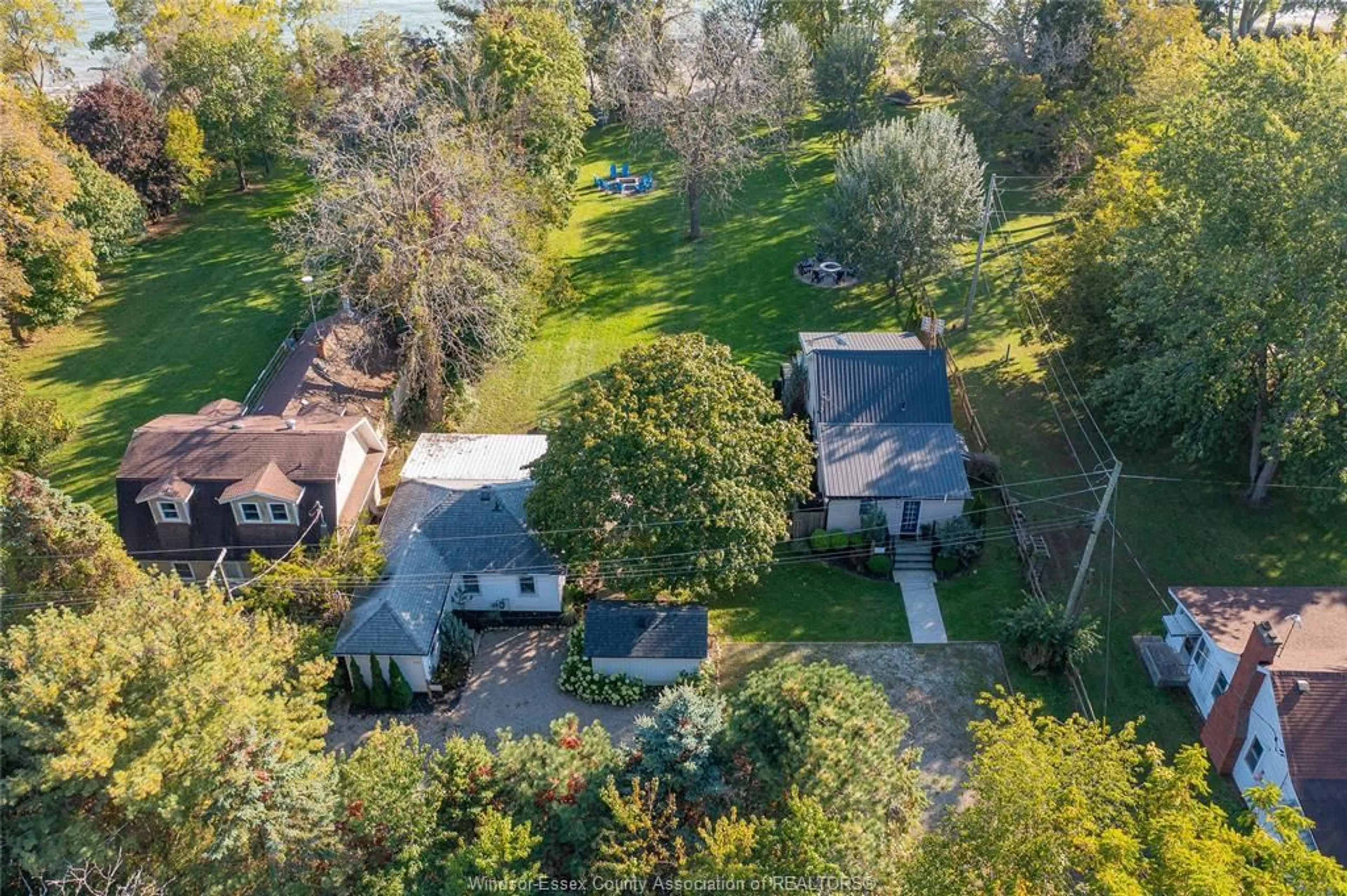 A pic from outside/outdoor area/front of a property/back of a property/a pic from drone, street for 629 SCHILLER BEACH RD., Harrow Ontario N0R 1G0