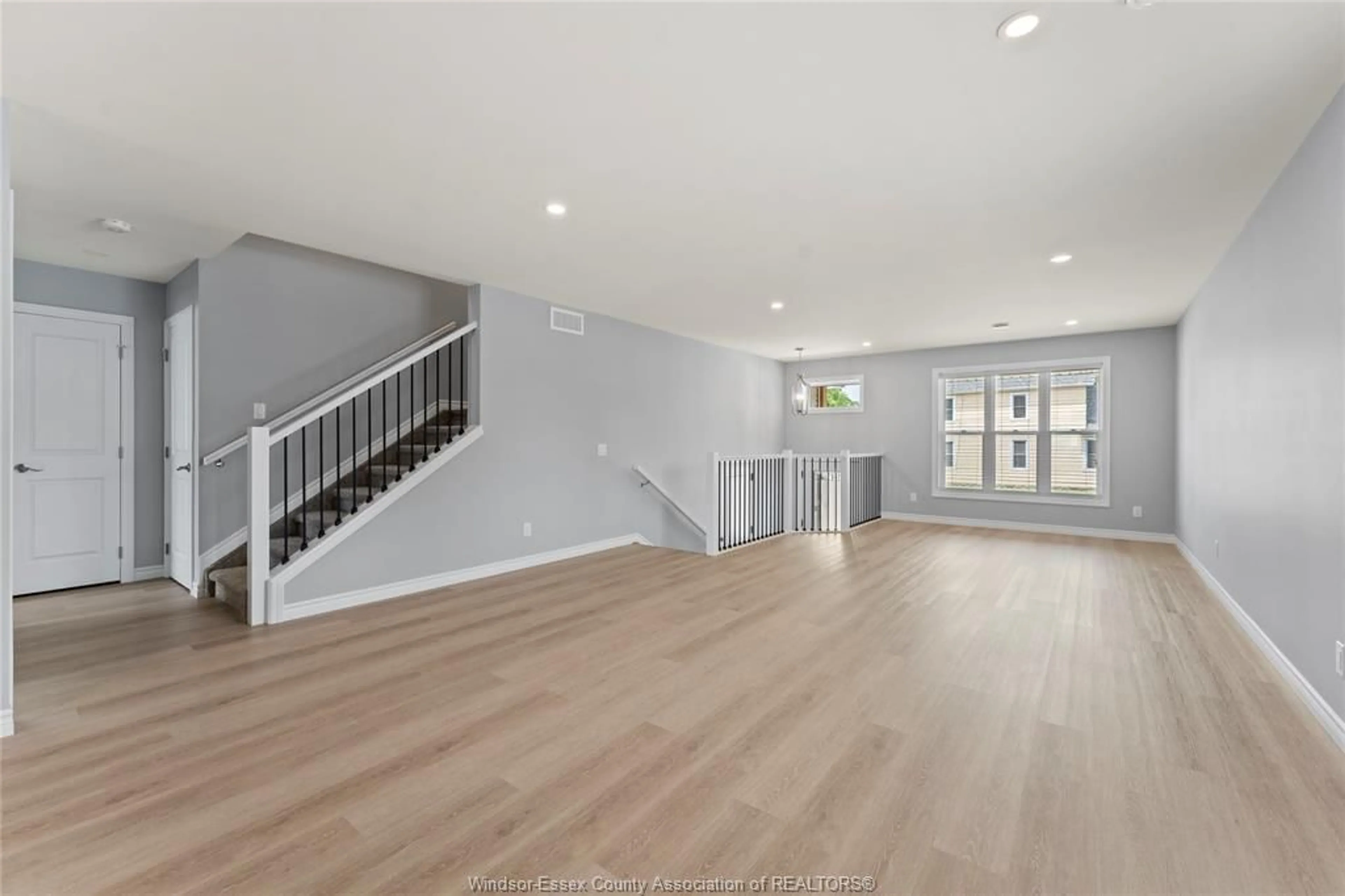 Unknown for 125 PARK St #UNITS A AND B, Amherstburg Ontario N9V 1N9