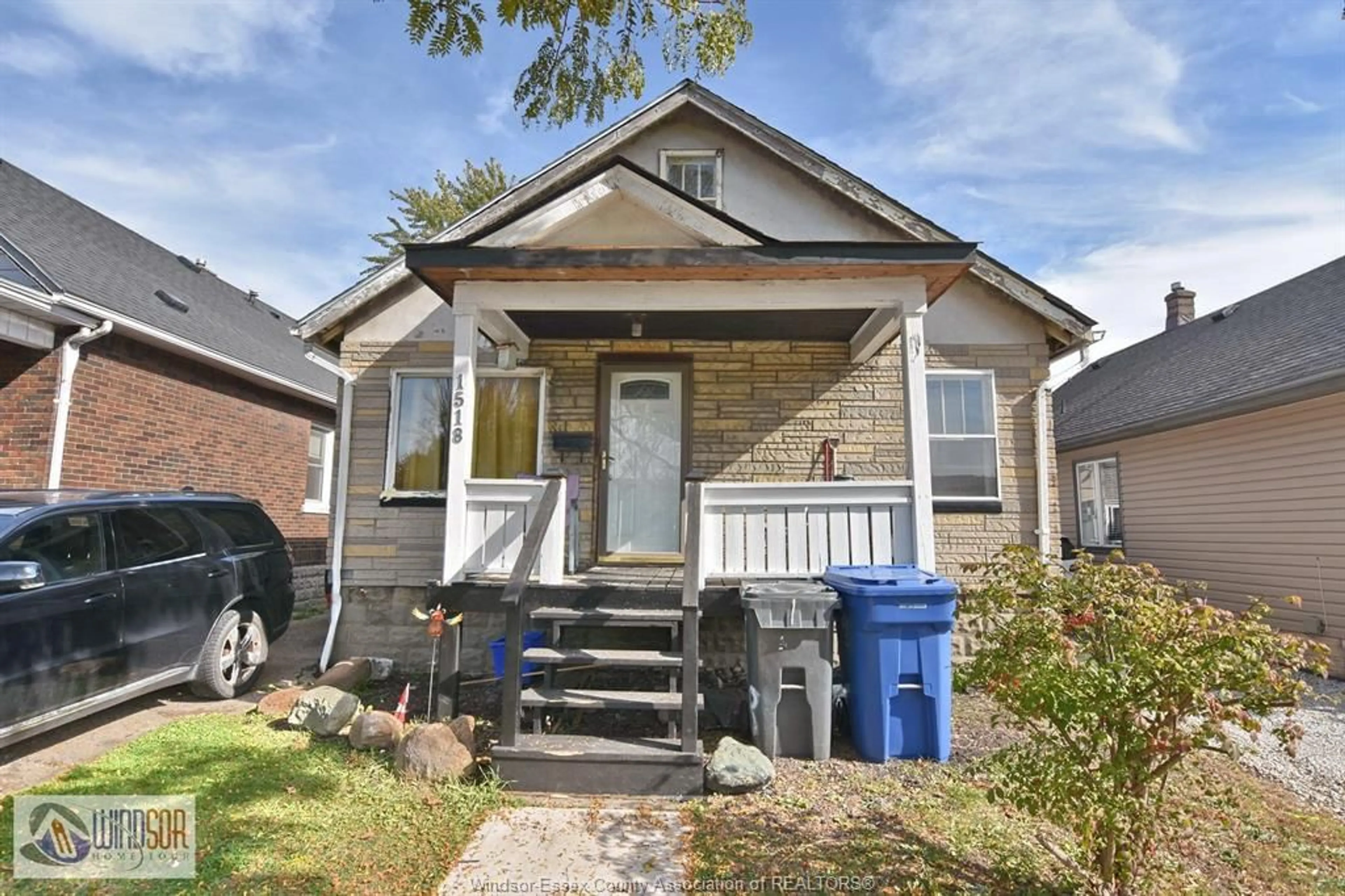Home with brick exterior material, street for 1518 ST. LUKE, Windsor Ontario N8Y 3N3