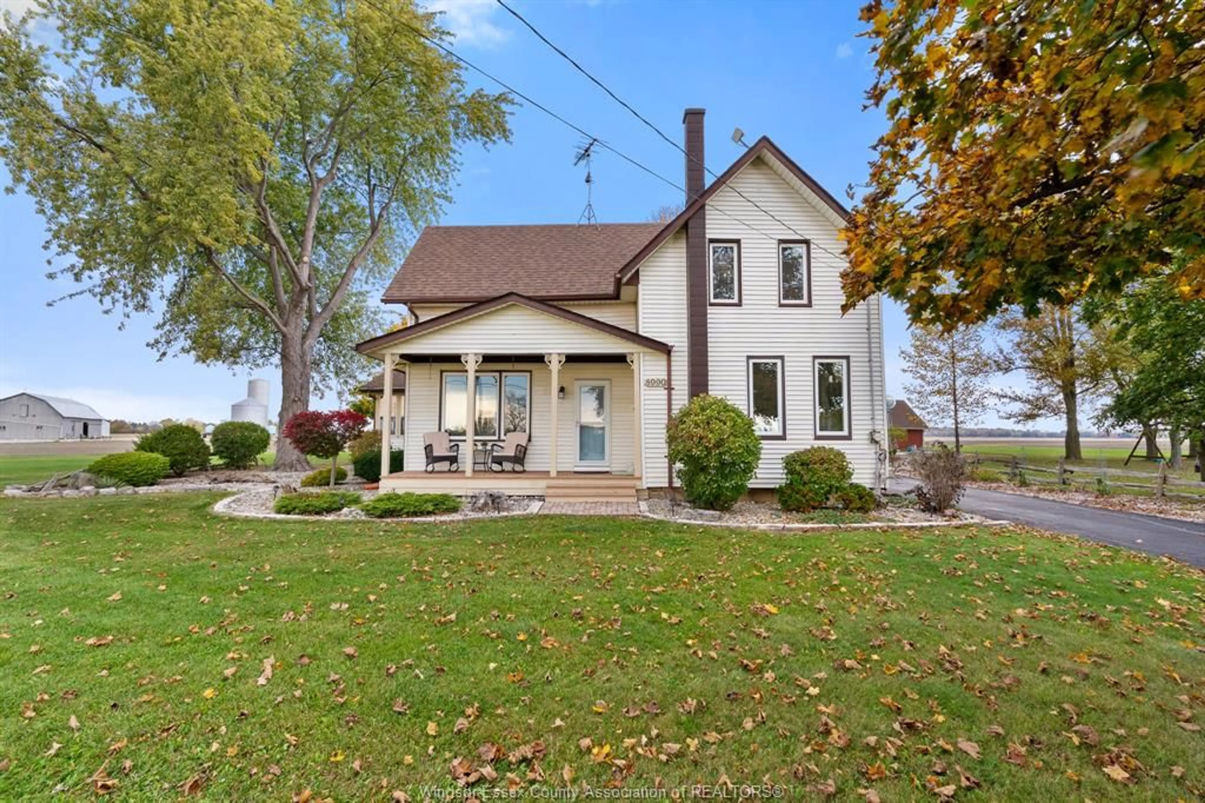 A pic from outside/outdoor area/front of a property/back of a property/a pic from drone, street for 8990 Canard Drive, Windsor Ontario N9H 0H4