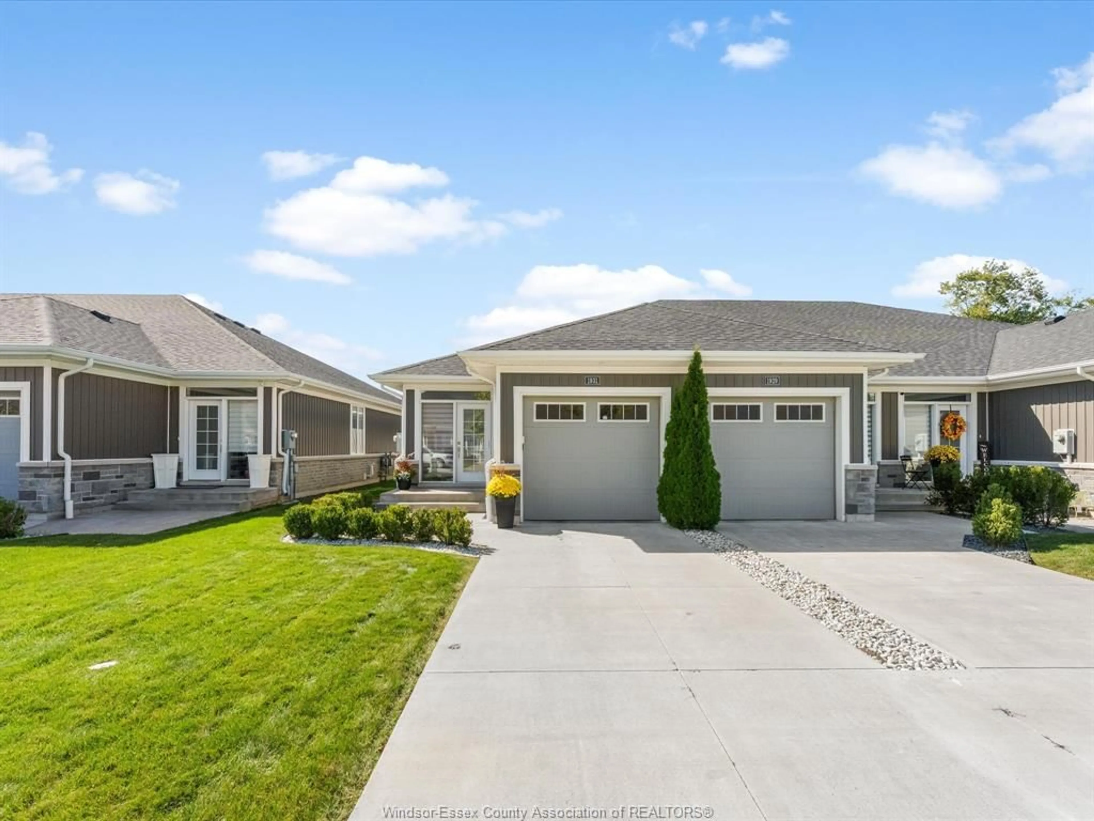 Home with vinyl exterior material, street for 1931 ETHAN Crt, Windsor Ontario N8T 0B3